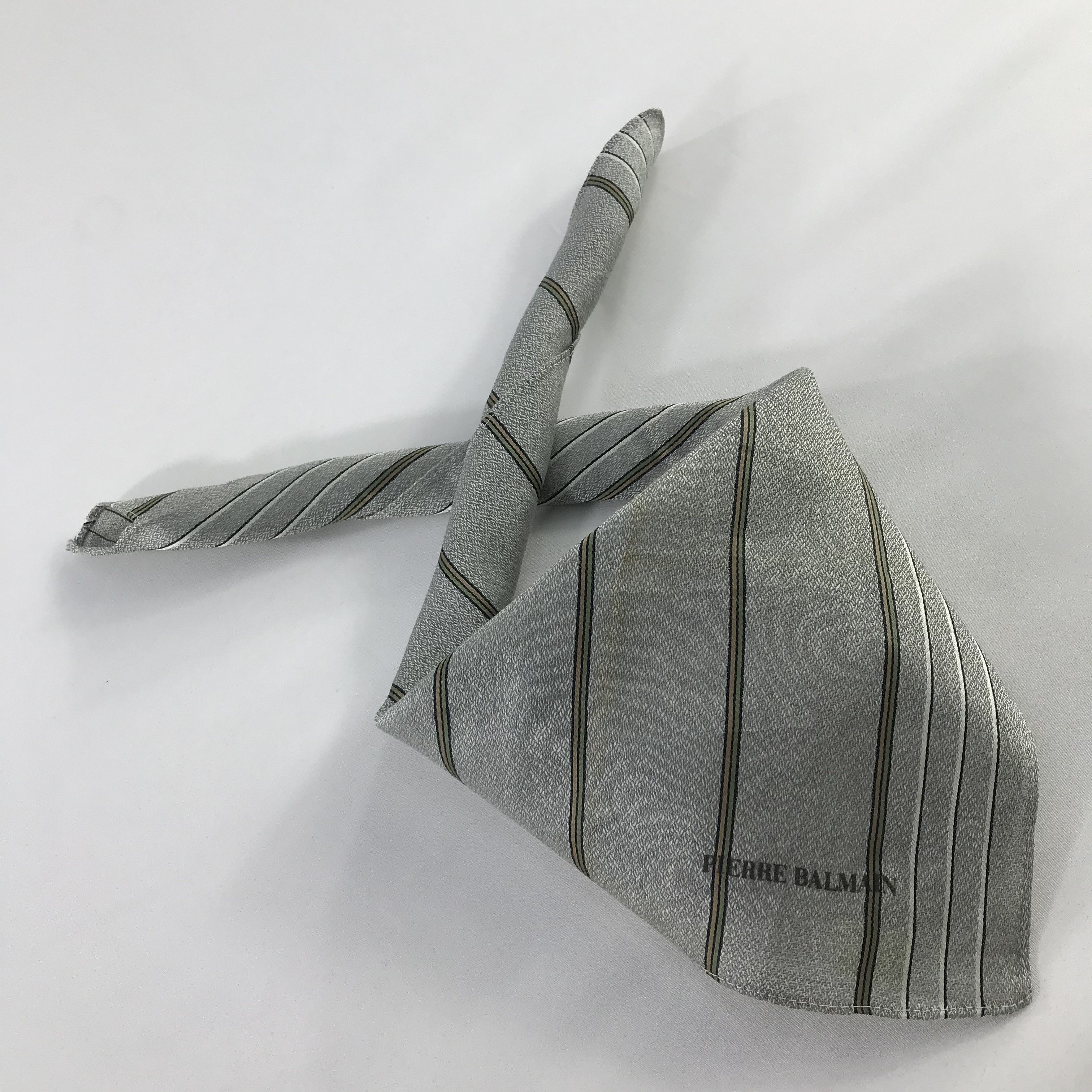 Pierre Balmain × Vintage Pierre Balmain Bandana / Handkerchief / Neckerchief - S392 Size ONE SIZE - 4 Thumbnail