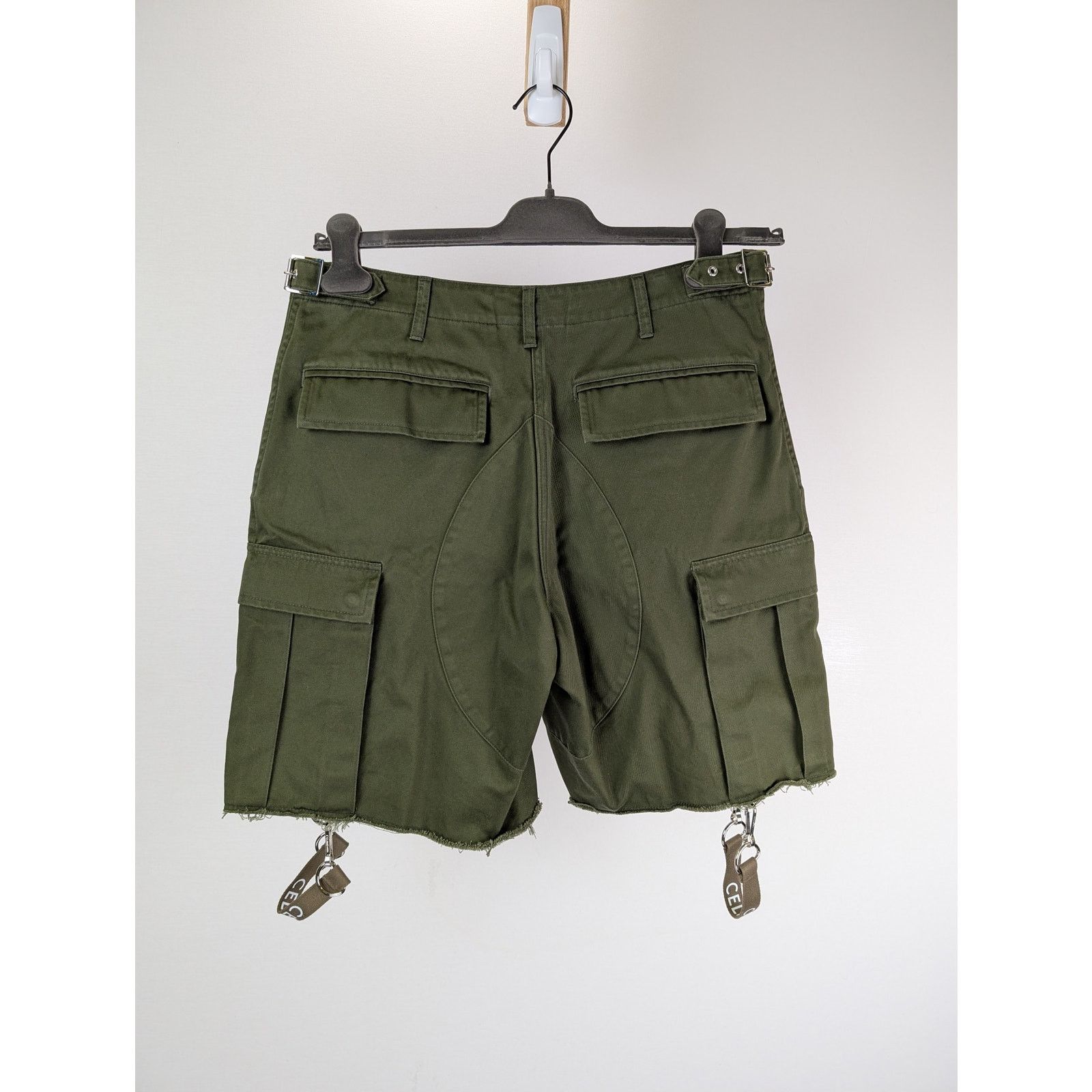Celine o1rshd1 Short Sangles in Army Green Size US 32 / EU 48 - 15 Thumbnail