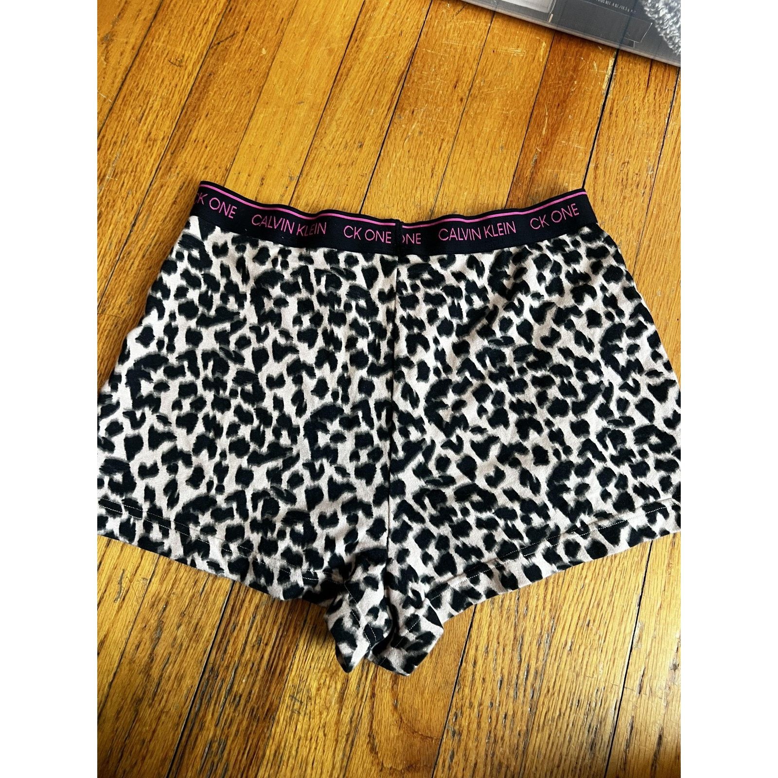 Calvin Klein Calvin Klein Panties Womens Small Black Leopard Print CK Size ONE SIZE - 4 Thumbnail