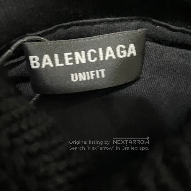 Balenciaga Balenciaga Ripped Cola Thick Faux Two-Piece Sweater Size US M / EU 48-50 / 2 - 3 Thumbnail