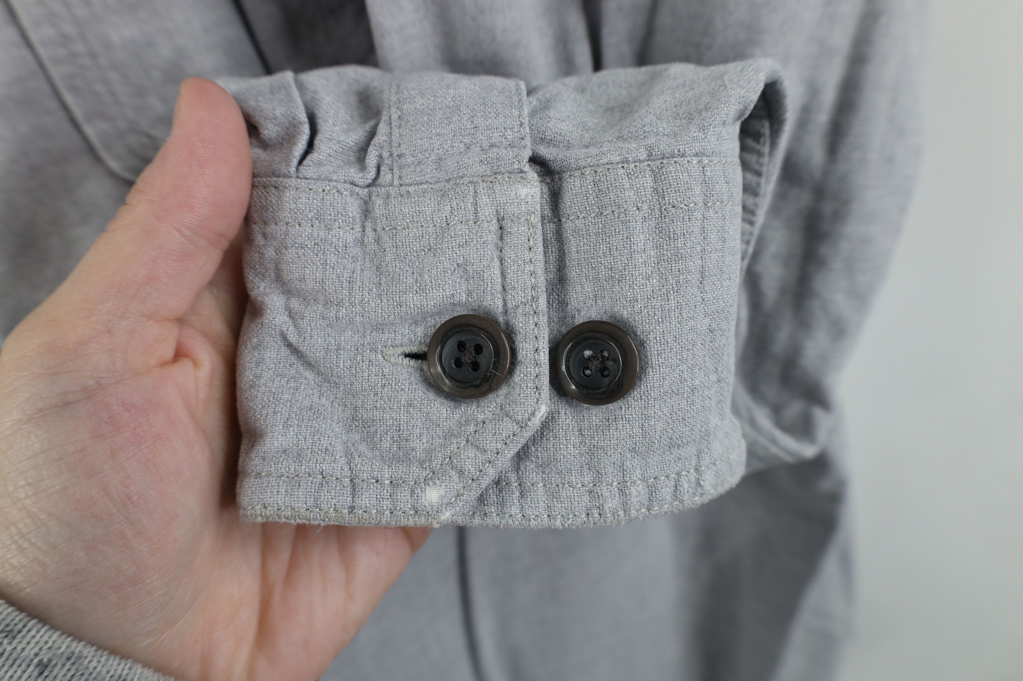 Eddie Bauer × Vintage Vintage Eddie Bauer Flannel Chambray Collared Button Shirt Size US XL / EU 56 / 4 - 4 Thumbnail