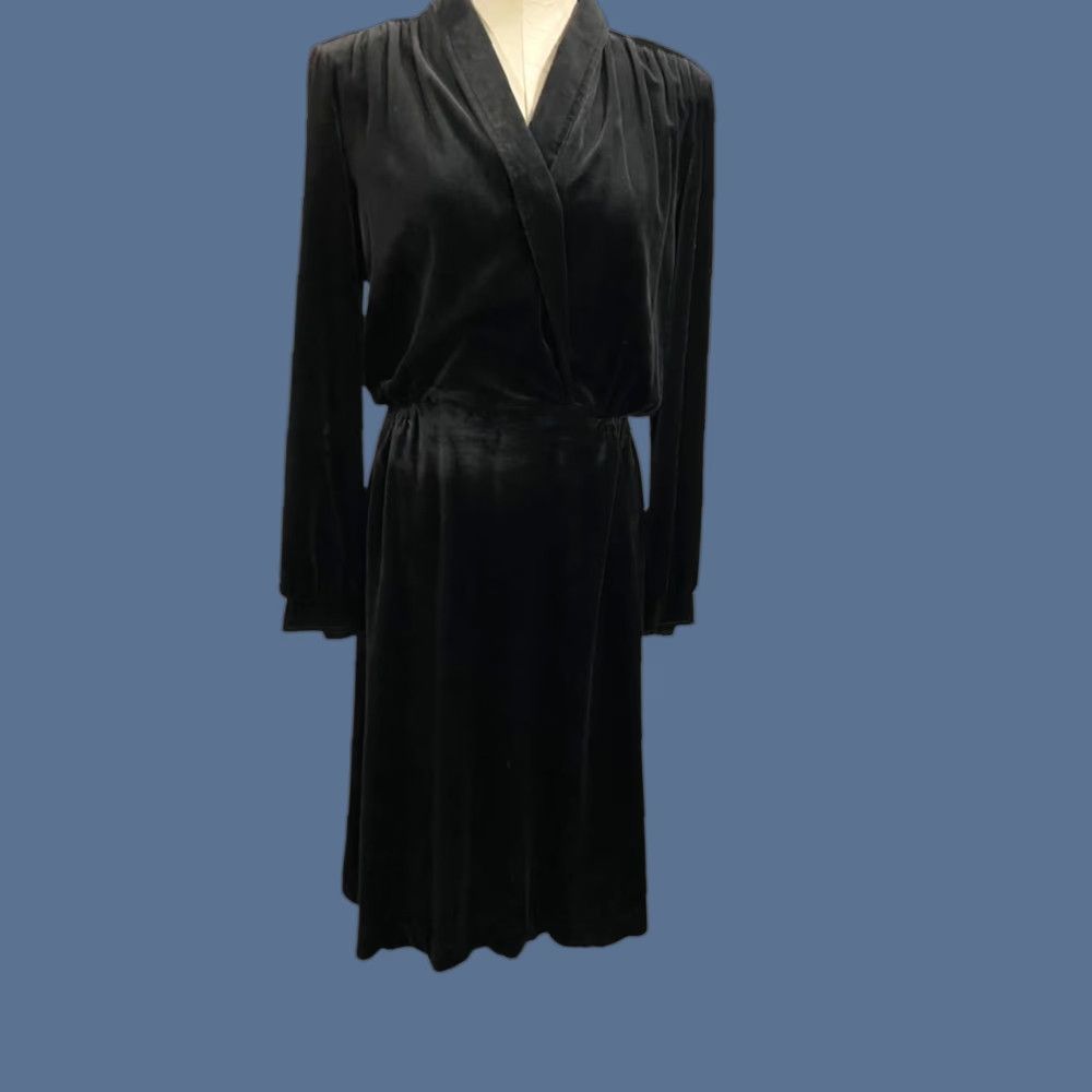 Buttero VINTAGE Butte Black Velour Dress Wrap Dress Bodice Size 12 Women Long Knots? Size XL / US 12-14 / IT 48-50 - 1 Thumbnail