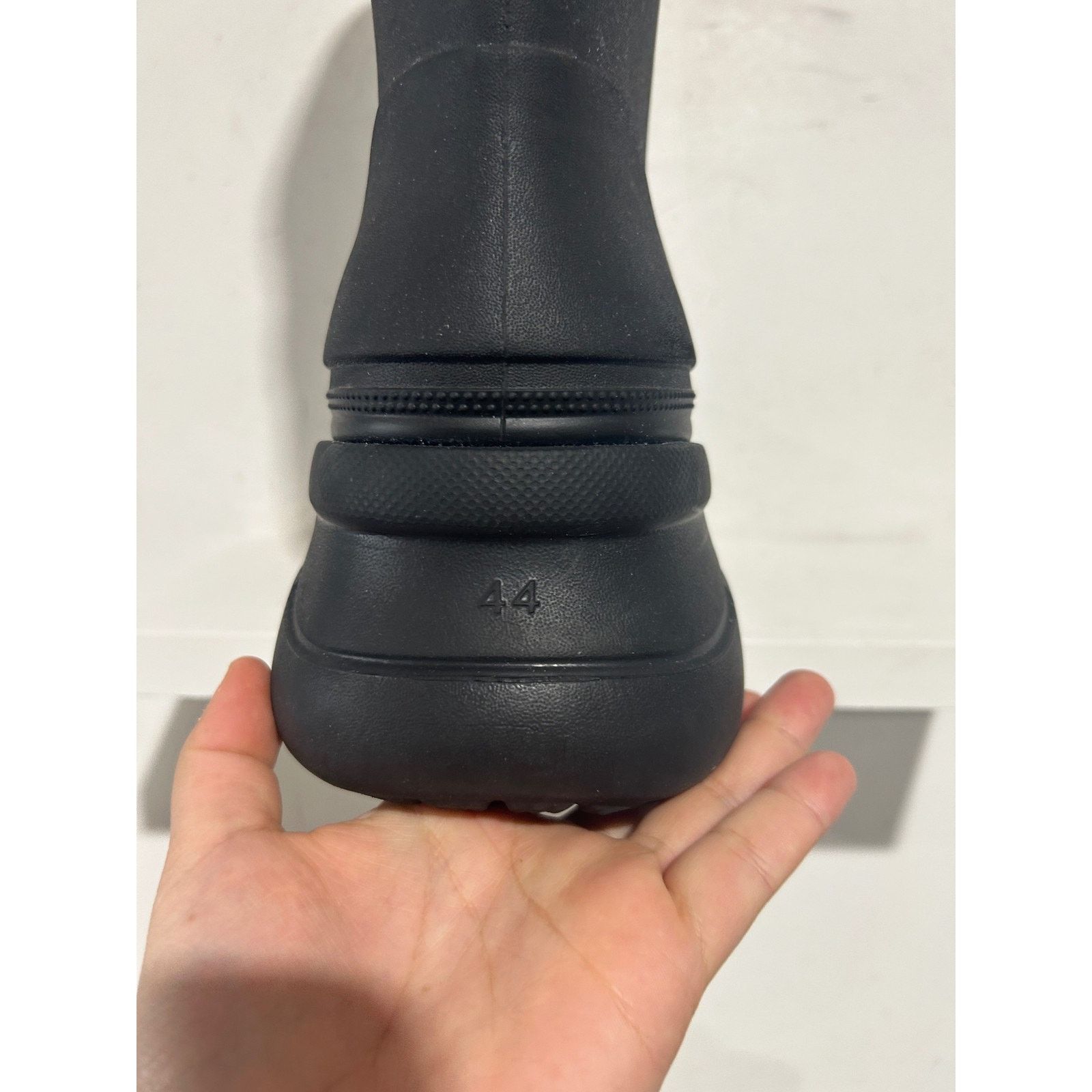 Balenciaga BALENCIAGA CROCS BOOT BLACK SIZE 44 (US 11) PREOWNED Size US 11 / EU 44 - 5 Thumbnail