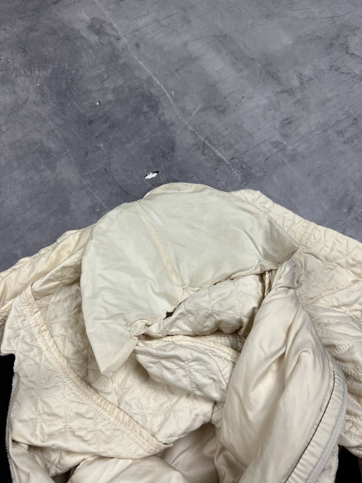 Moncler Moncler Viviane Gibbotto Quilted Lightweight Jacket Size 1 Size S / US 4 / IT 40 - 16 Thumbnail