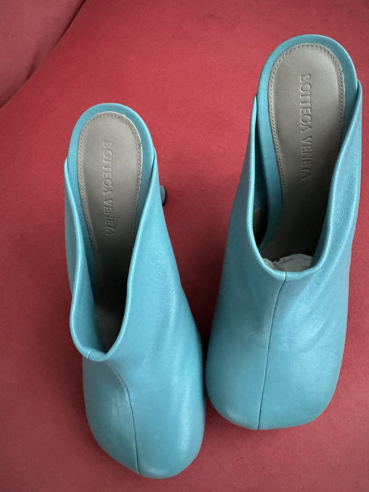 Bottega Veneta Bottega Veneta pastel blue mules lambskin, size 37 It Size US 7 / IT 37 - 4 Thumbnail