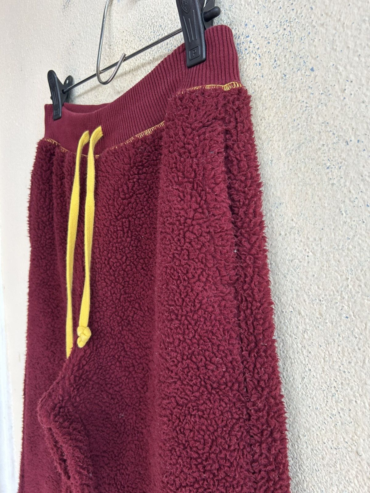 JW Anderson × Uniqlo JW ANDERSON X UNIQLO FLEECE SWEATPANT Size US 29 - 4 Thumbnail