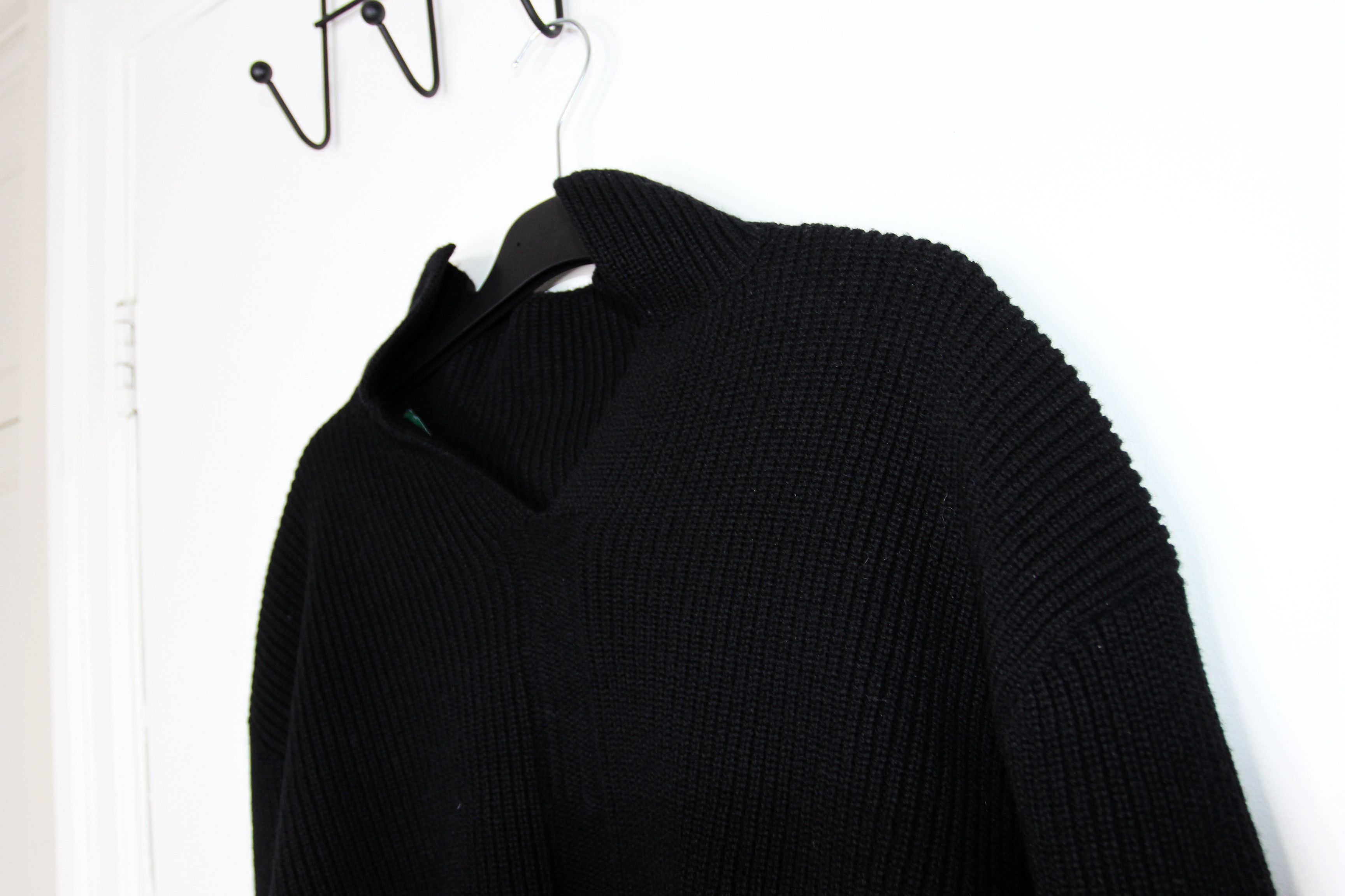 Rick Owens BNWT AW24 RICK OWENS "PORTERVILLE" FISHERMAN TABARD KNIT M Size US M / EU 48-50 / 2 - 4 Thumbnail