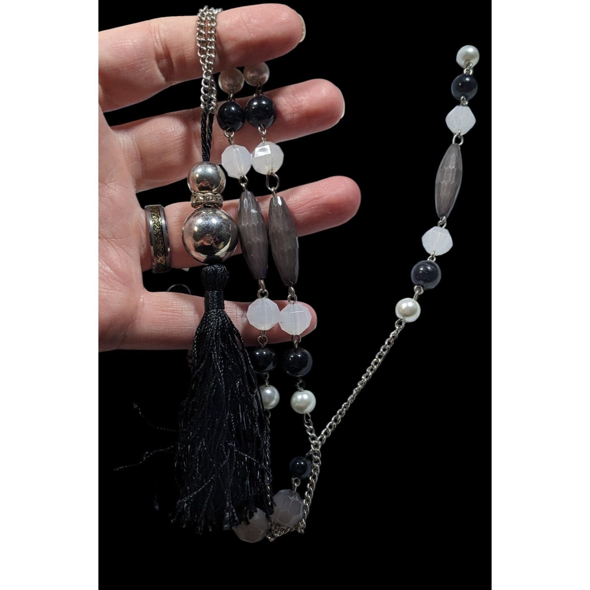 Other Black And Grey Beaded Tassel Necklace With Faux Pearl Accent Size ONE SIZE - 5 Thumbnail