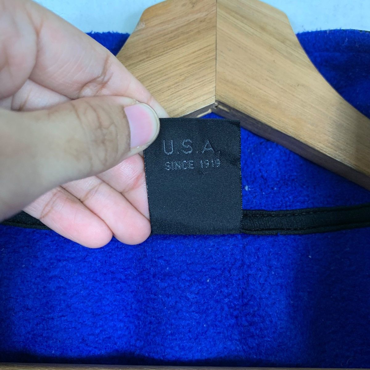 Champion Vintage Champion Embroidery Logo Blue Fleece Jacket #0004-C1 Size US L / EU 52-54 / 3 - 20 Thumbnail
