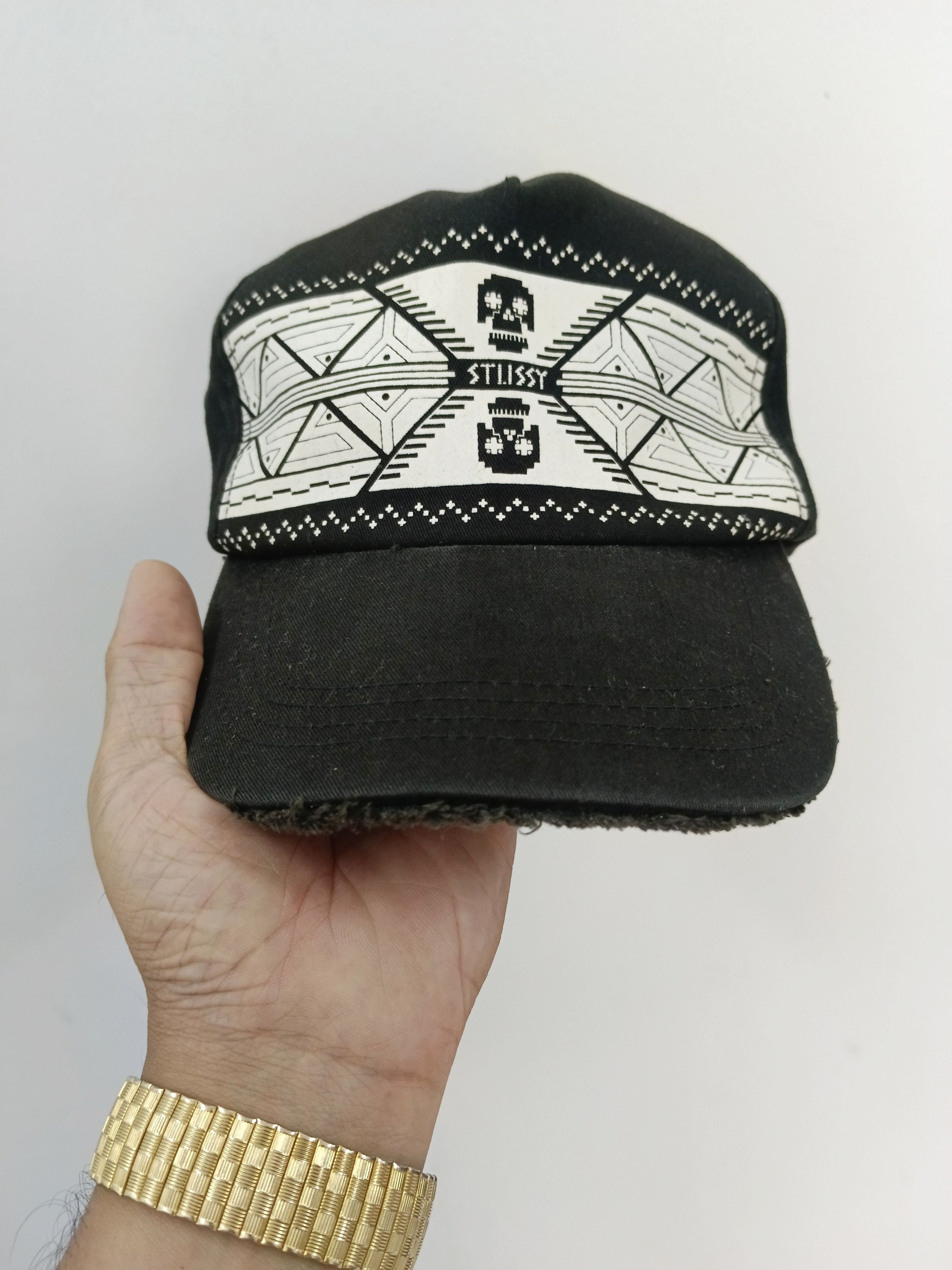Stussy Vintage Stussy Skull Aztec Tribal Geometric Graphic Size ONE SIZE - 2 Thumbnail