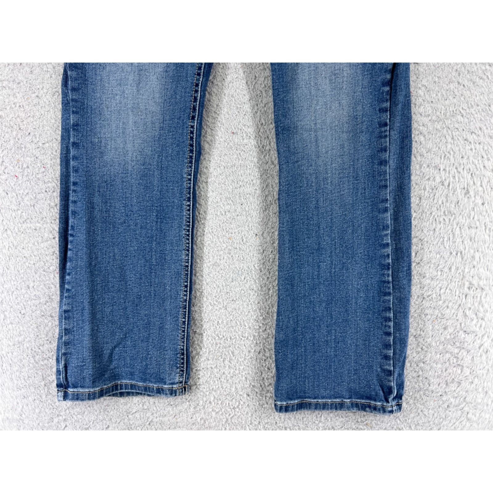 Vintage Maurices Jeans Womens 8 Blue Denim Cotton Bootcut Embroidered Western 5-Pocket Regular Mid Rise Stretch Size 30" / US 8 / IT 44 - 2 Thumbnail