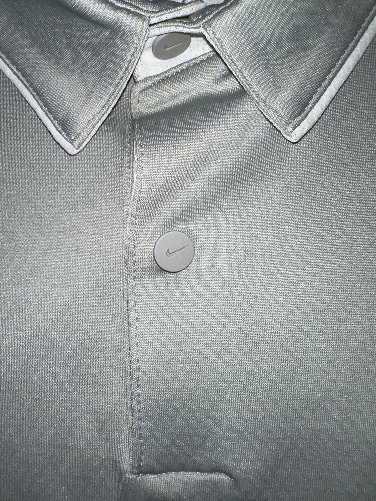 Nike Employee Exclusive Rare Nike Men's Momentum Fly UV Reveal EKIN Golf Polo Shirt Size US M / EU 48-50 / 2 - 5 Thumbnail