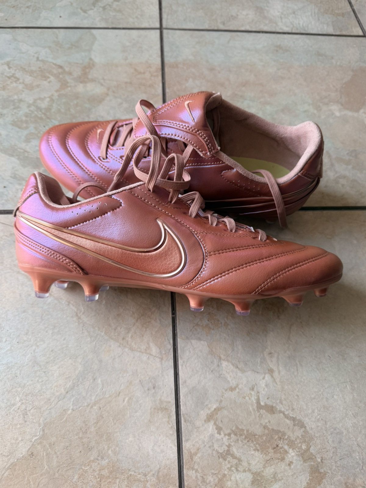 Nike Nike Tiempo Ligera Pro W Tongue Rose Gold Size US 8 / EU 41 - 1 Thumbnail