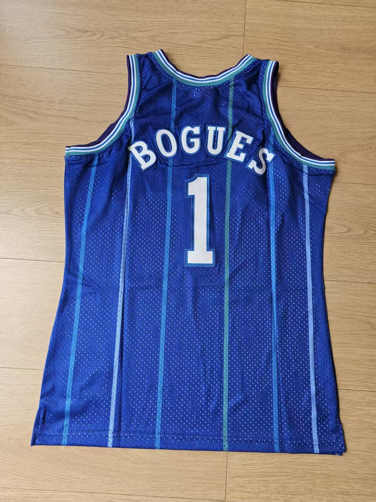 NBA 19994 95 Charlotte Hornets #1 Muggsy Bogues Jersey Size US XL / EU 56 / 4 - 2 Thumbnail