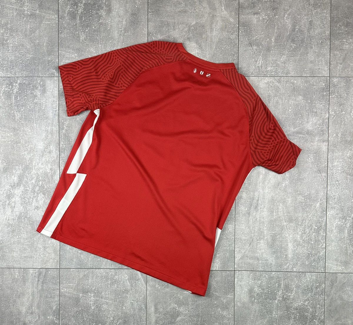 Nike Nike FC Utrecht 2019/20 Home Soccer Jersey Size US XL / EU 56 / 4 - 15 Thumbnail