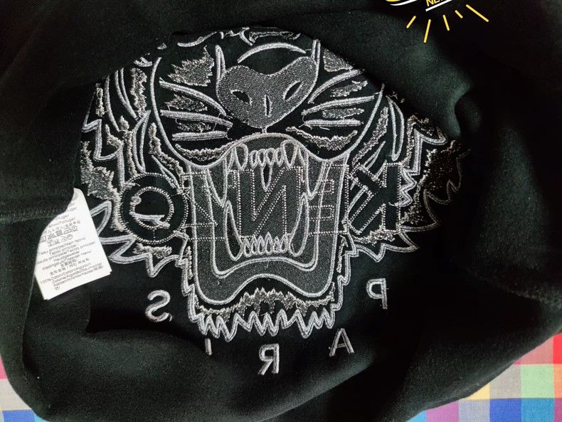 Kenzo KENZO Silver Tiger Head Christmas Limited Edition Size US M / EU 48-50 / 2 - 4 Thumbnail