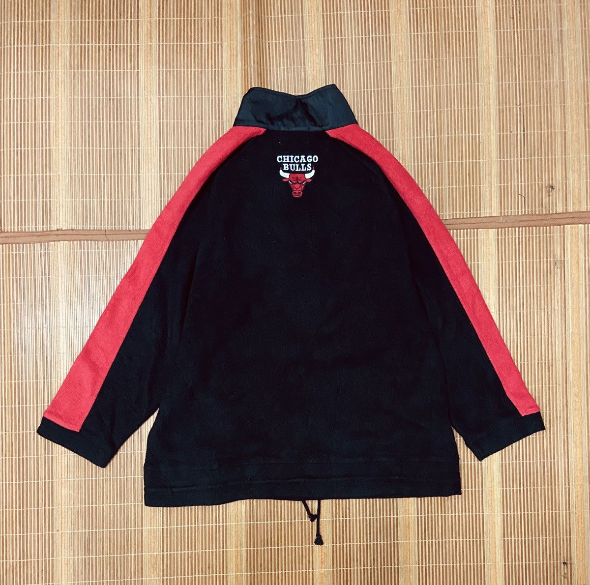 NBA VINTAGE CHICAGO BULLS FLEECE JUMPER Size US M / EU 48-50 / 2 - 6 Thumbnail