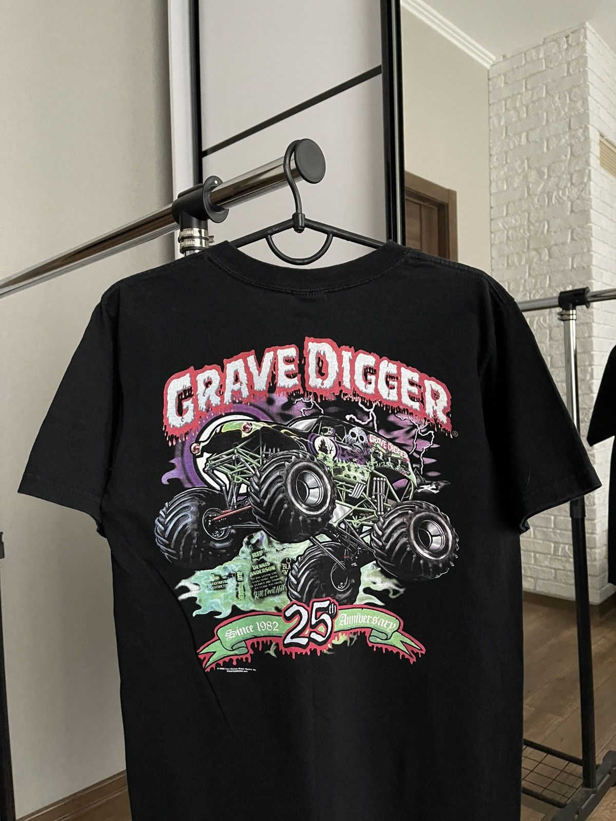 Vintage 2006 Grave Digger Monster Truck Vintage T-Shirt Tee Size US S / EU 44-46 / 1 - 4 Thumbnail