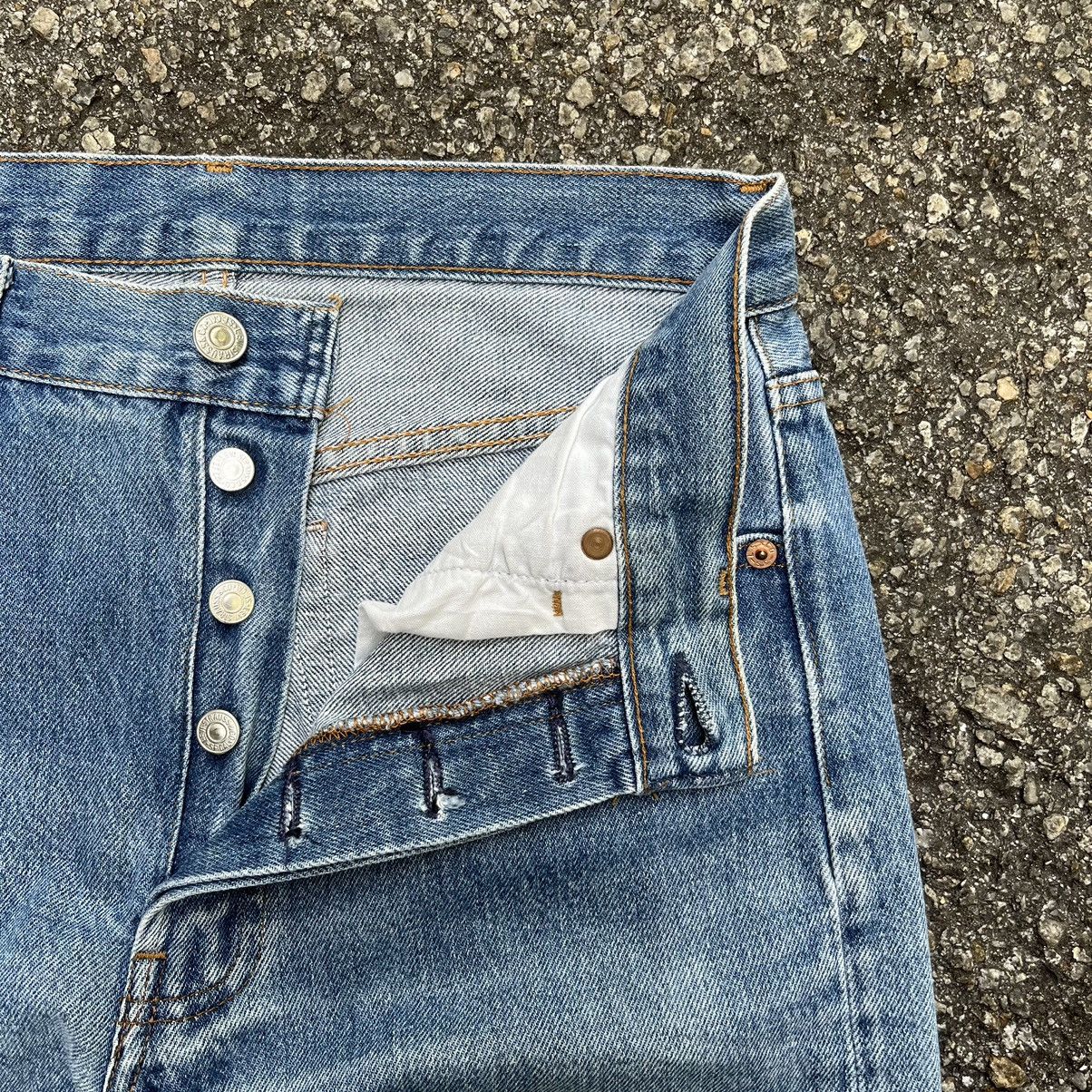 Levi's Vintage Levis 501 Denim Non Selvedge Jeans Button 555 Size US 29 - 6 Thumbnail