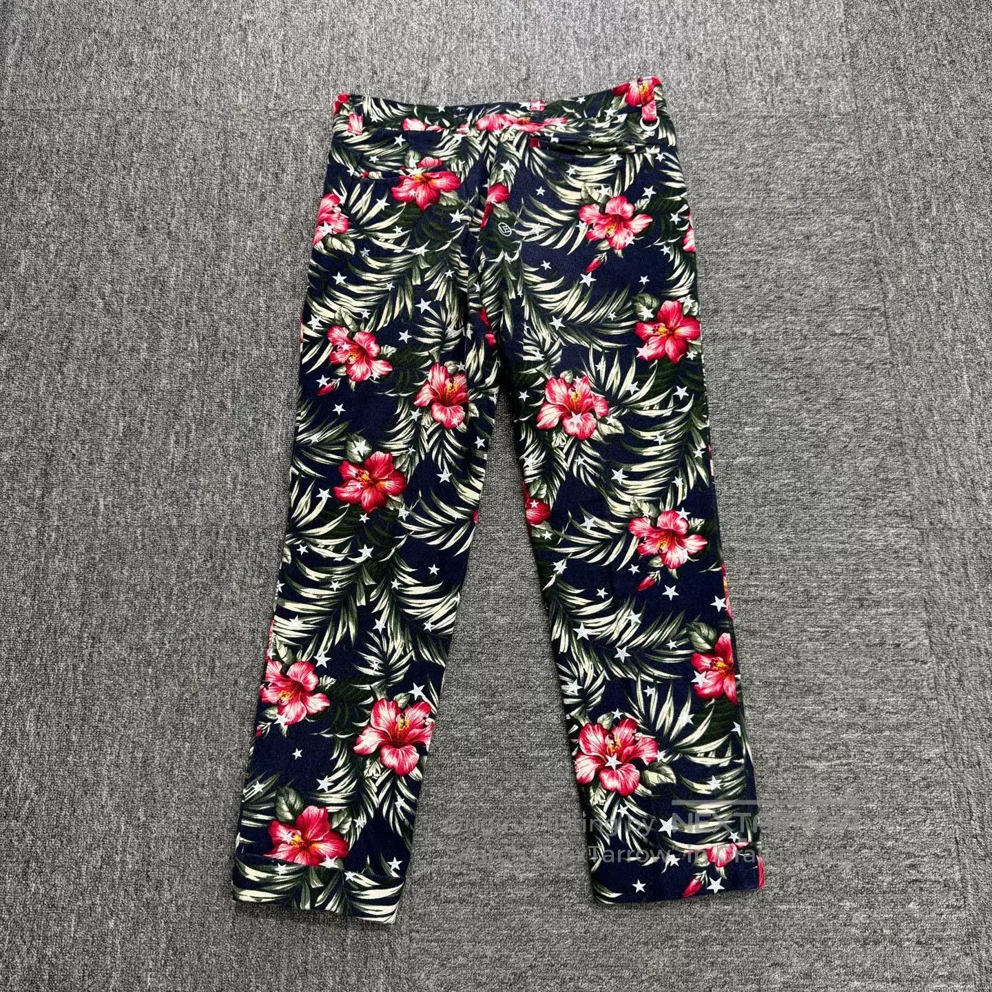 uniform experiment uniform experiment floral casual pants. Size US 31 - 5 Thumbnail