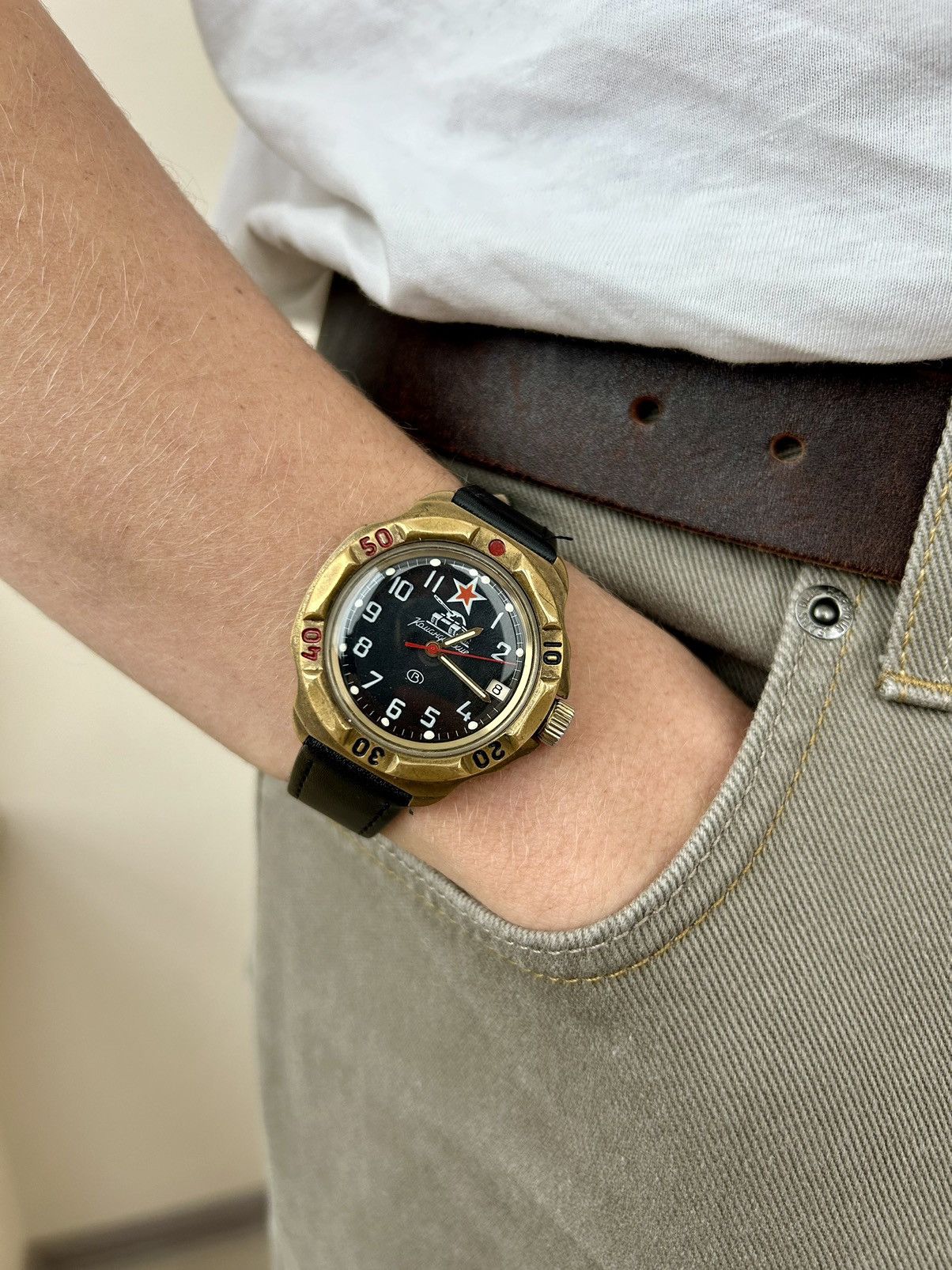 Vintage Vintage Watch Soviet USSR Mechanical Wostok Komandirskie Size ONE SIZE - 1 Thumbnail