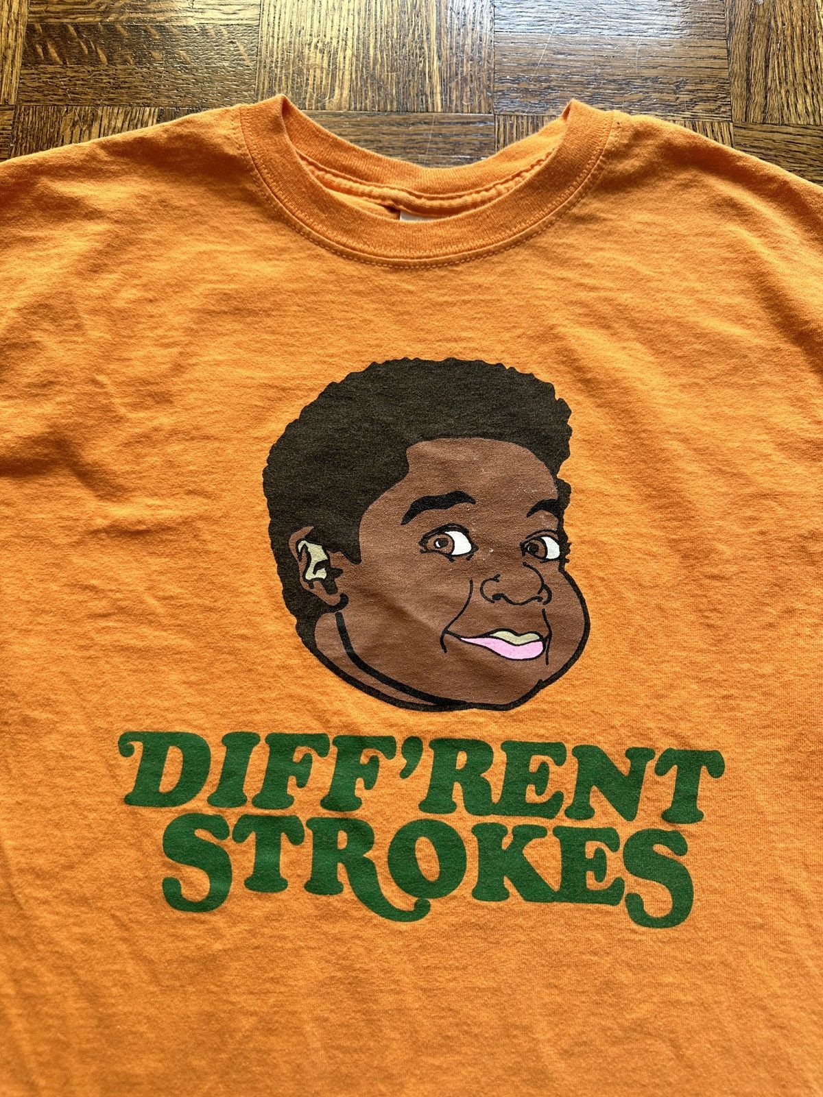 Vintage Vintage Y2K Different Strokes TV Sitcom Graphic Tee Size US M / EU 48-50 / 2 - 4 Thumbnail