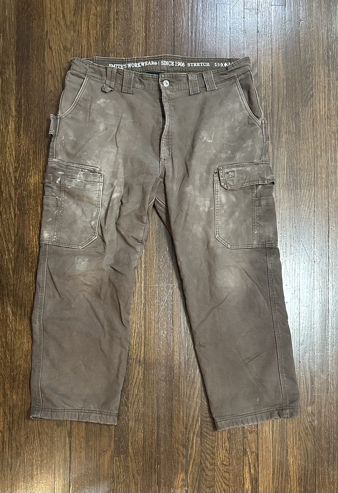 Vintage Smith Workwear Brown distressed heavyweight cargo pants Size US 40 / EU 56 - 1 Thumbnail