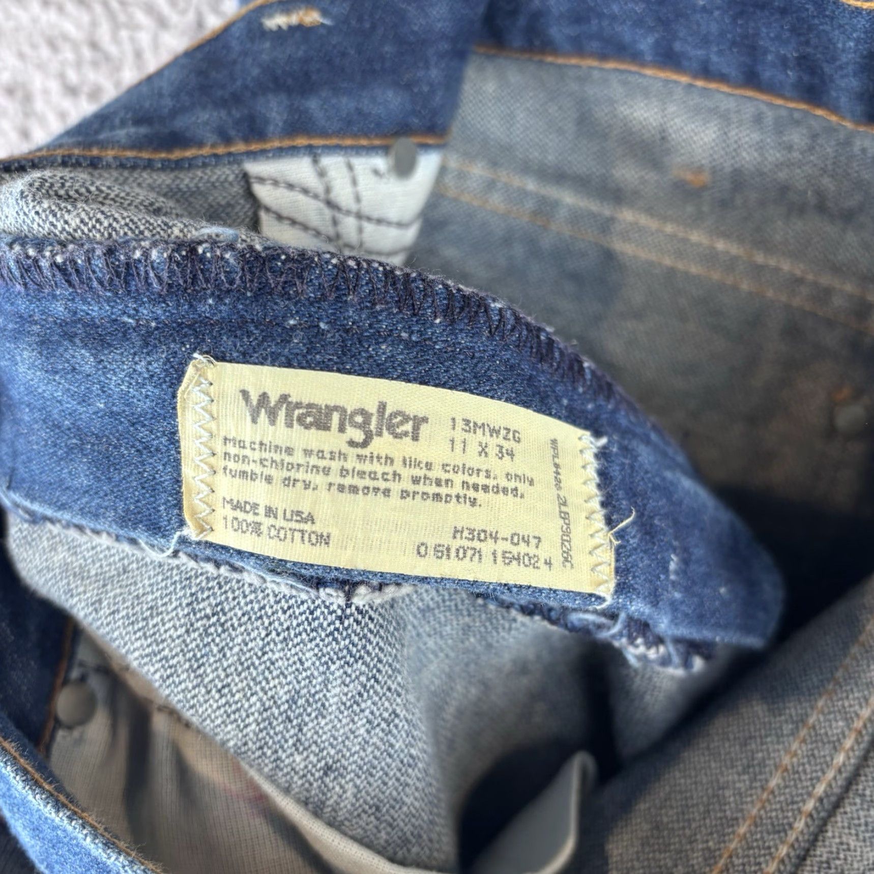 Wrangler VINTAGE Wrangler Jeans Womens 11x34 Cowboy Cut Denim 13MWZG Rodeo 80s Made USA Jeans Boots? Size 32" / US 10 / IT 46 - 3 Thumbnail