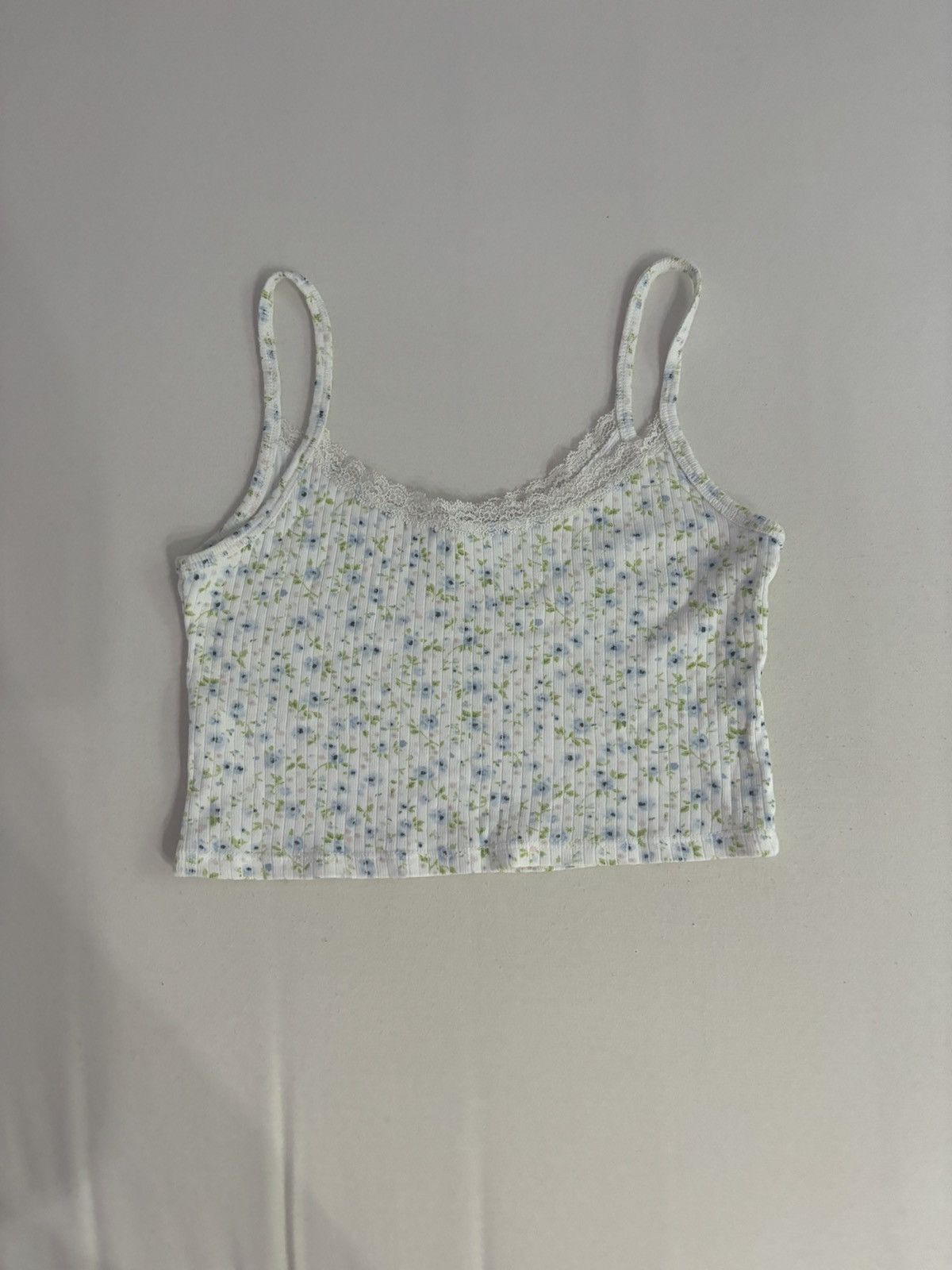 Brandy Melville Brandy top Size S / US 4 / IT 40 - 2 Thumbnail