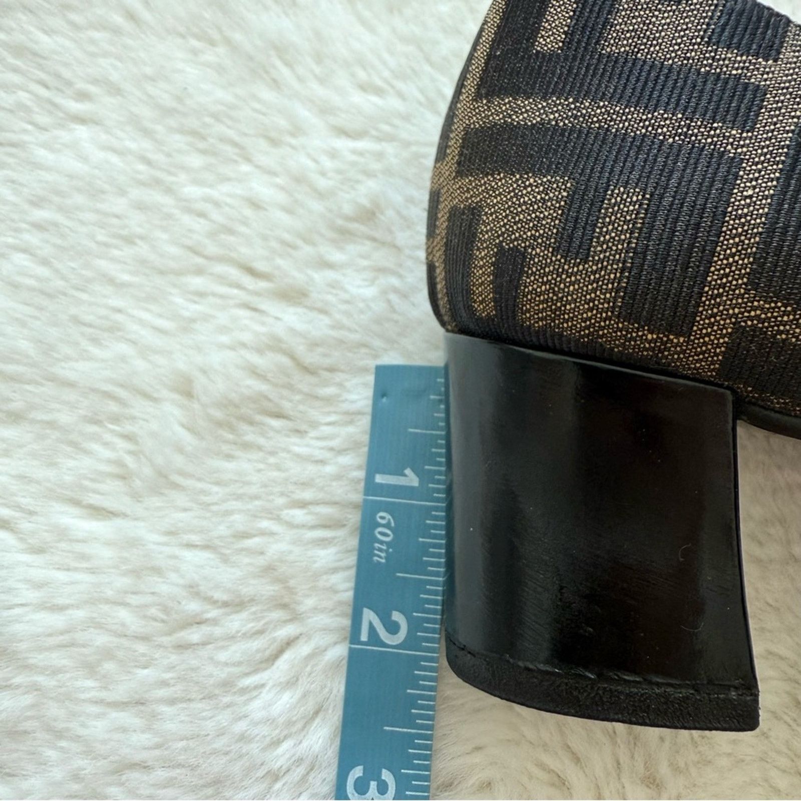 Fendi Fendi Vintage zucca women shoes size 39 EU Authentic Size US 9 / IT 39 - 7 Thumbnail