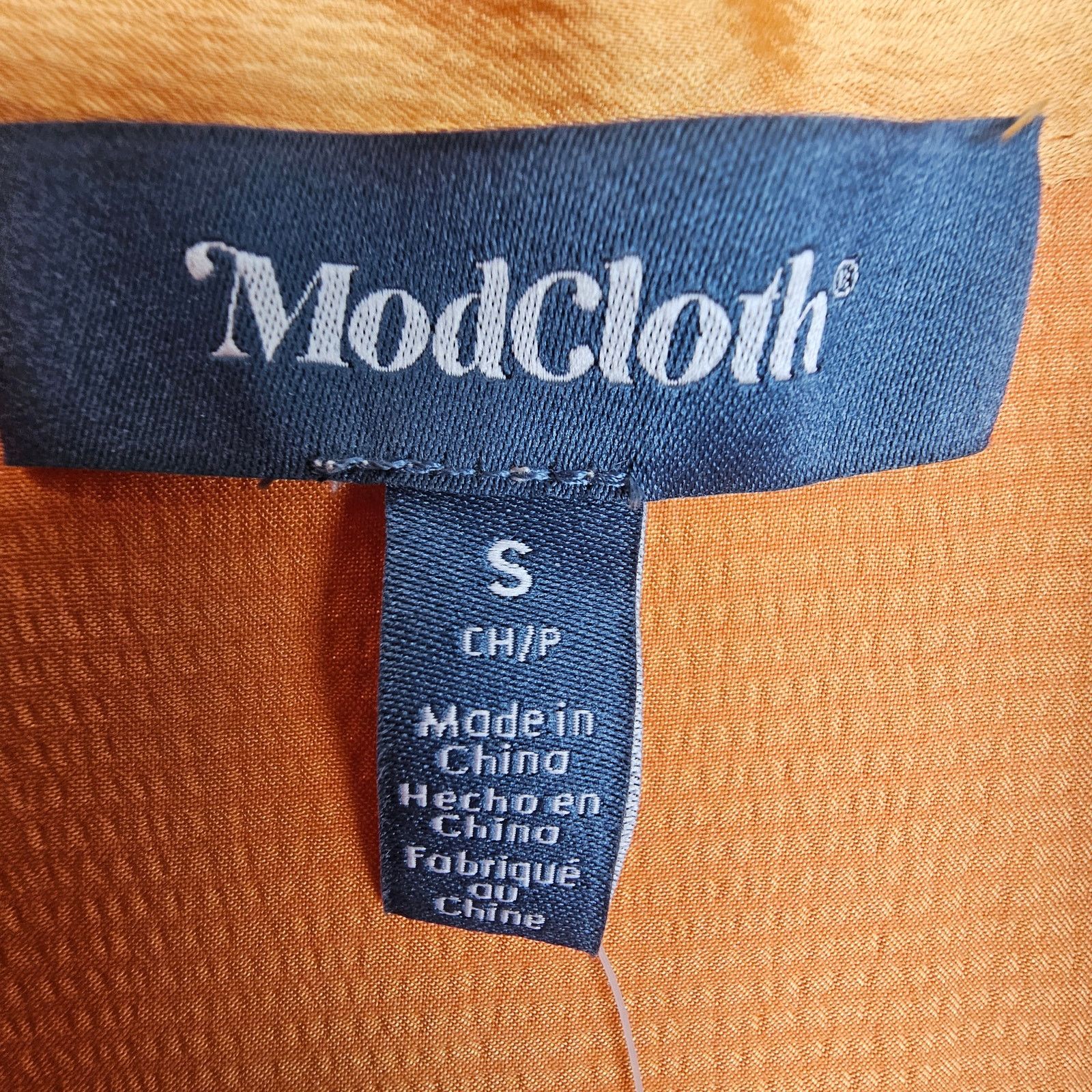 Modernica ModCloth Womens Button Front Blouse Size S Mustard Shiny Size S / US 4 / IT 40 - 6 Thumbnail