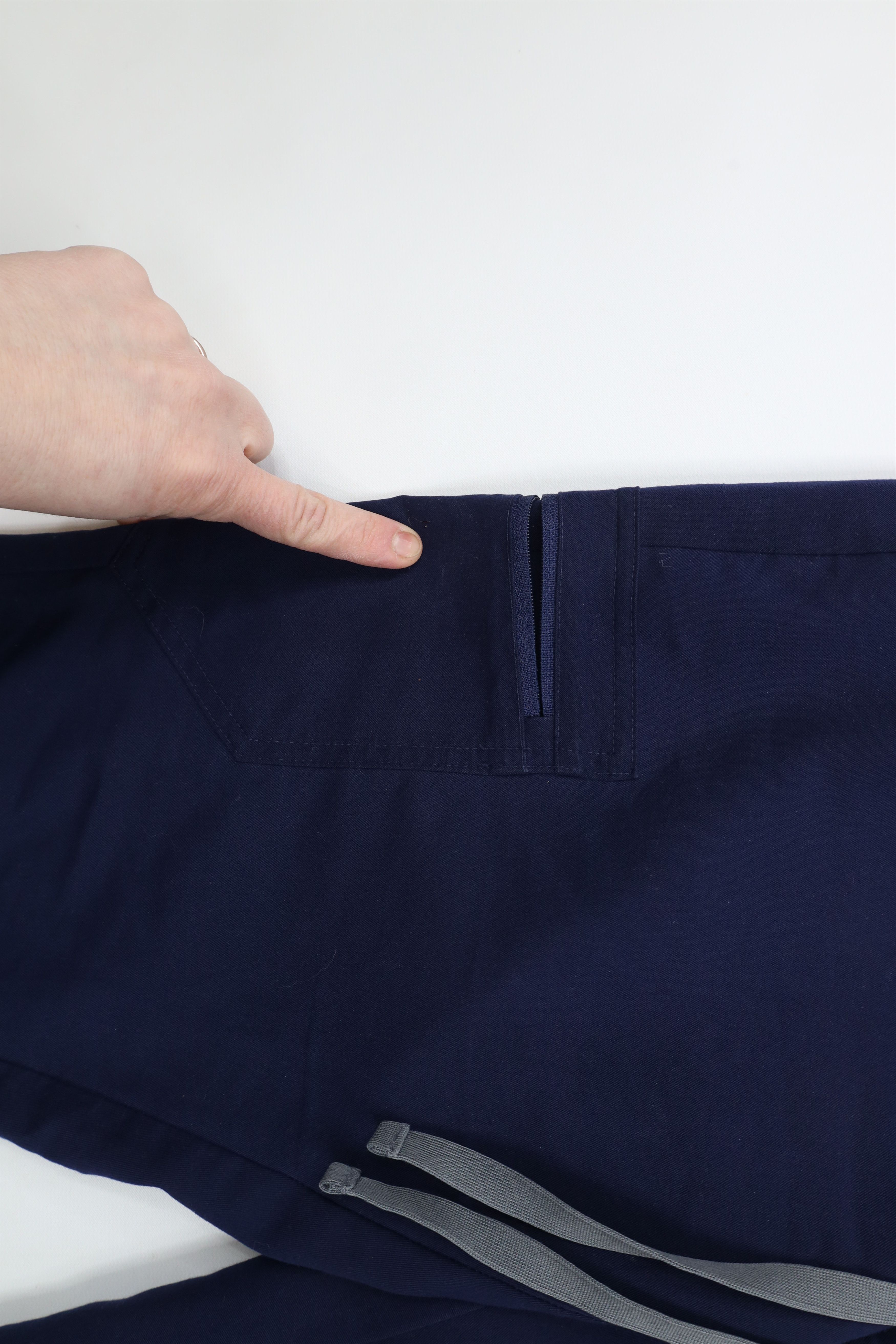 Vintage Figs Technical Collection Jogger Scrub Pants Navy Blue Size 29" - 7 Thumbnail