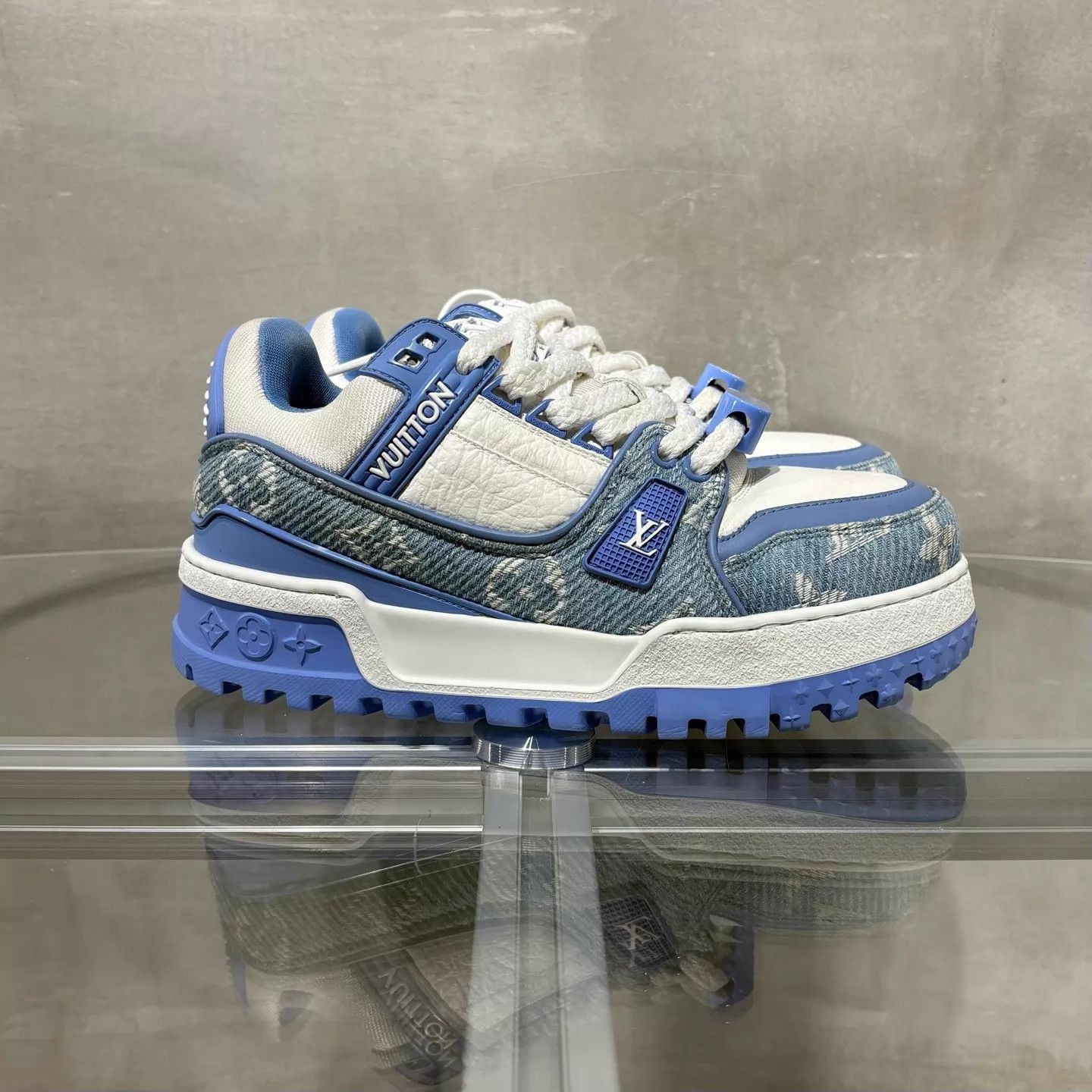Louis Vuitton LV Petite Malle blue white UK2 36 Size US 5.5 / IT 35.5 - 4 Thumbnail