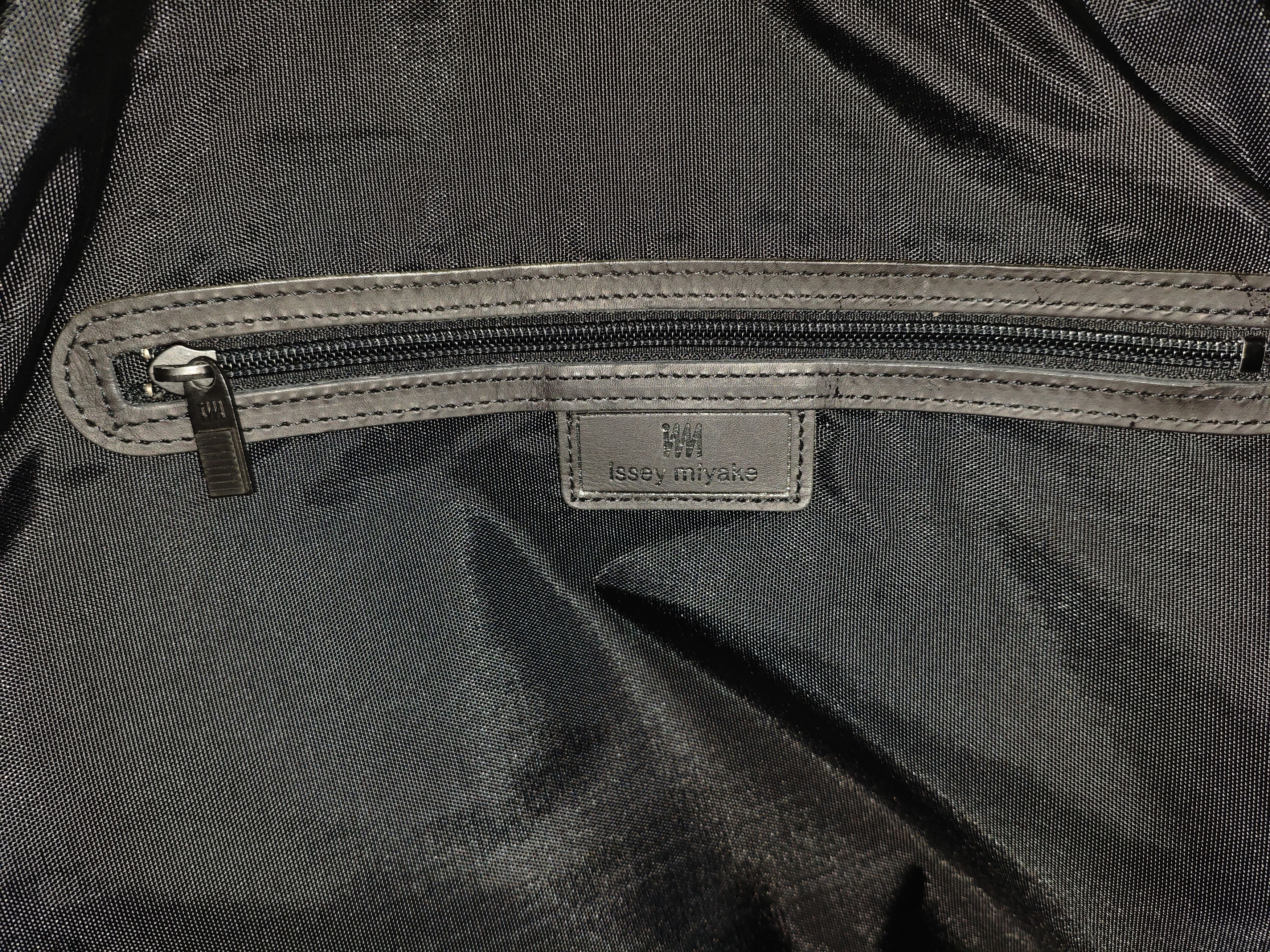 Issey Miyake ISSEY MIYAKE Travel bag Size ONE SIZE - 4 Thumbnail