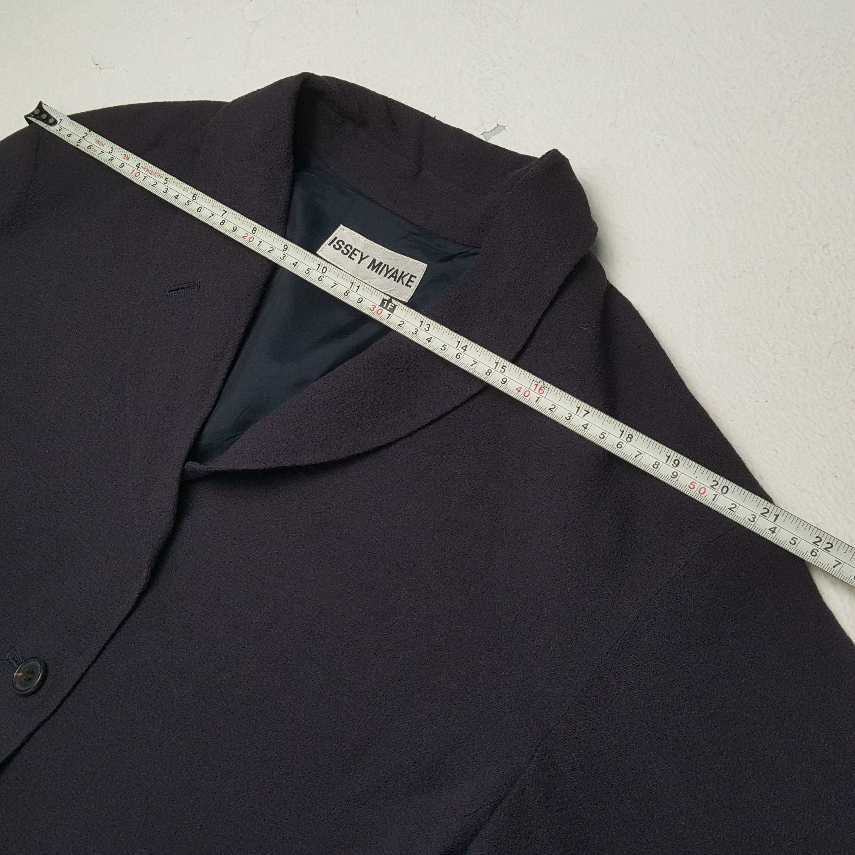 Issey Miyake × Japanese Brand × Vintage ISSEY MIYAKE Japanese Fashion Designer Brand Jacket Size US L / EU 52-54 / 3 - 4 Thumbnail