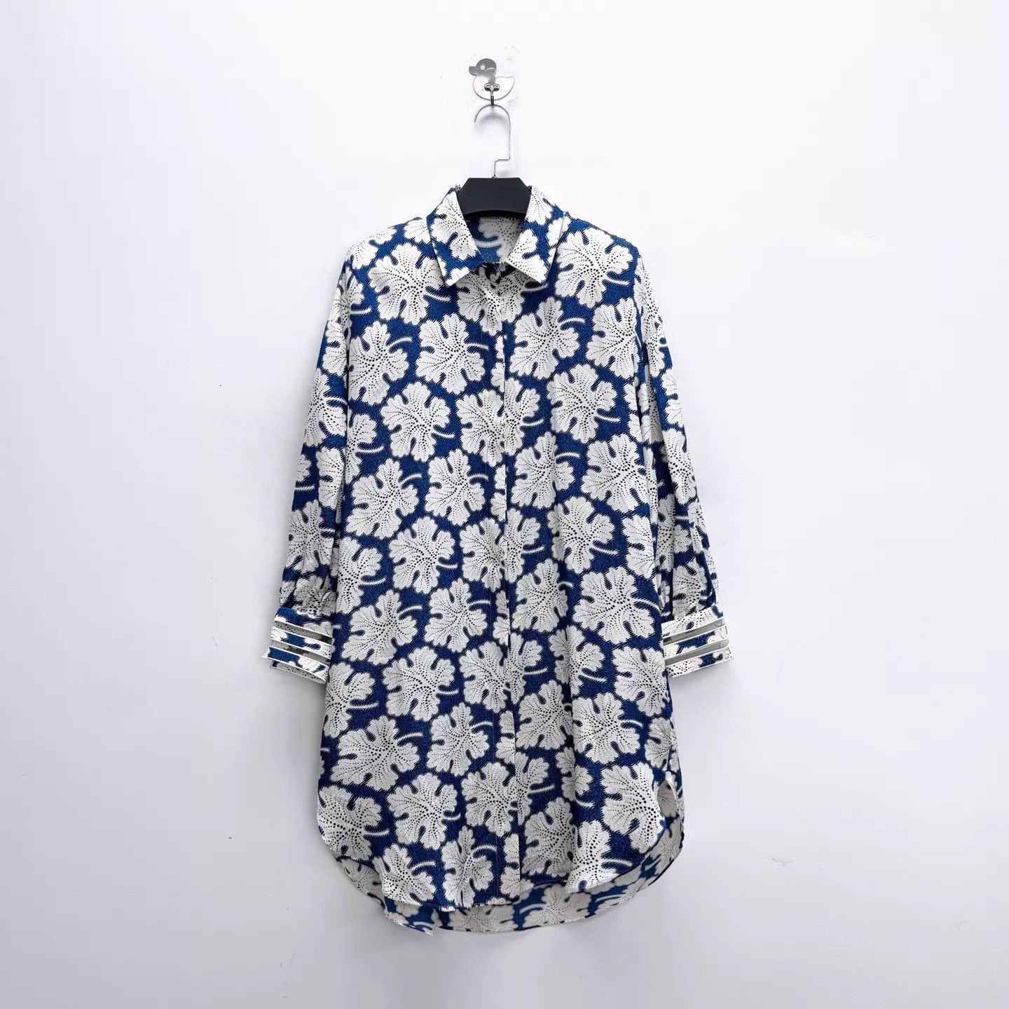 Fendi Fendi SS24 Blue White Floral Silk-Lace Ruffled Waist 42 Size M / US 6-8 / IT 42-44 - 1 Thumbnail