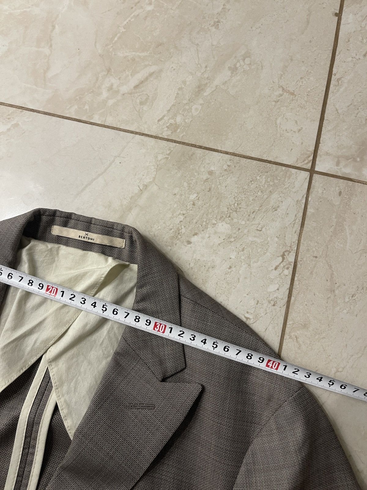 Designer Designer light blazer sport coat Bertoni wool classic jacket Size 38R - 7 Thumbnail