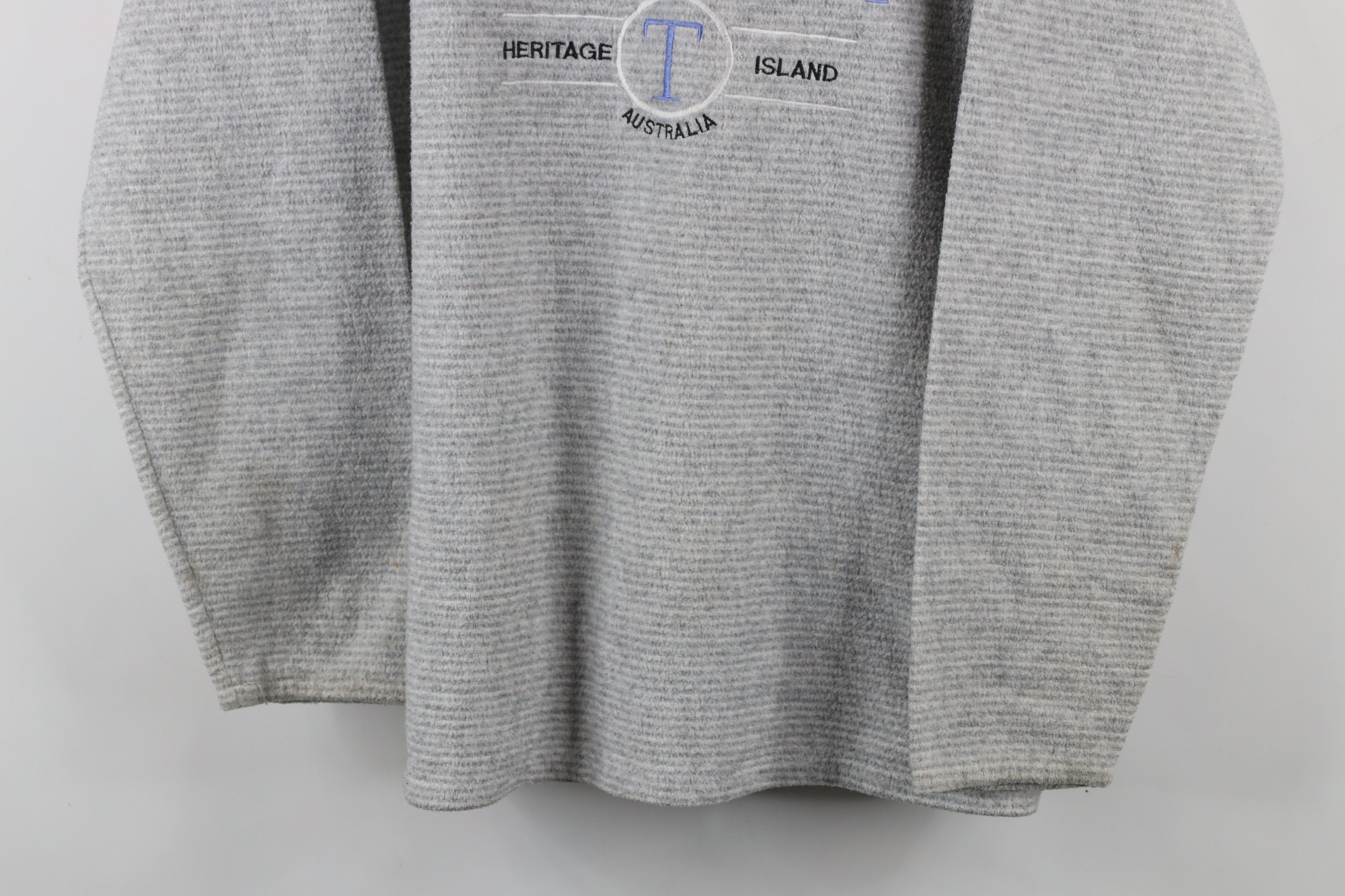 Vintage Vintage 90s Streetwear Tasmania Australia Fleece Sweater Size L / US 10 / IT 46 - 3 Thumbnail