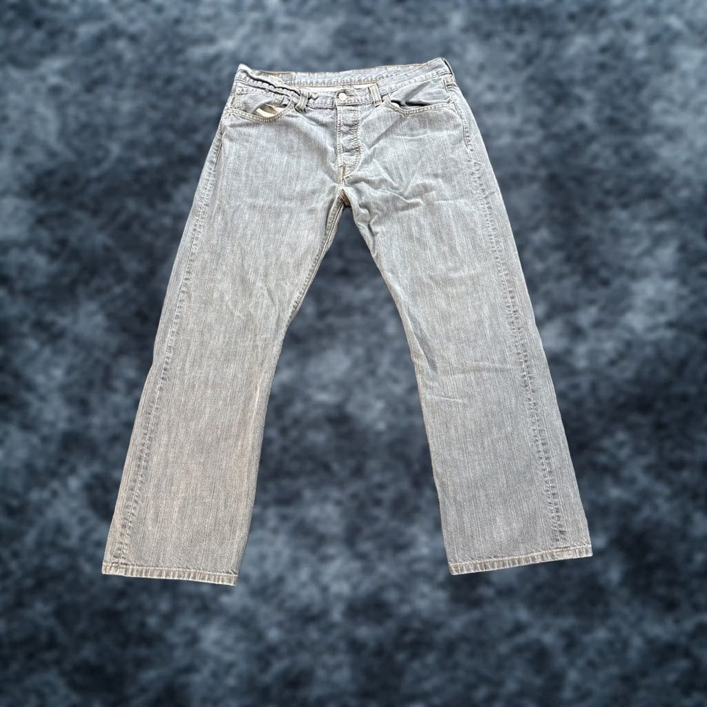 Levi's Levi'S 501 Jeans Mens Gray Button Fly Vintage 36x29 100% Cotton Shirt Size US 36 / EU 52 - 1 Thumbnail