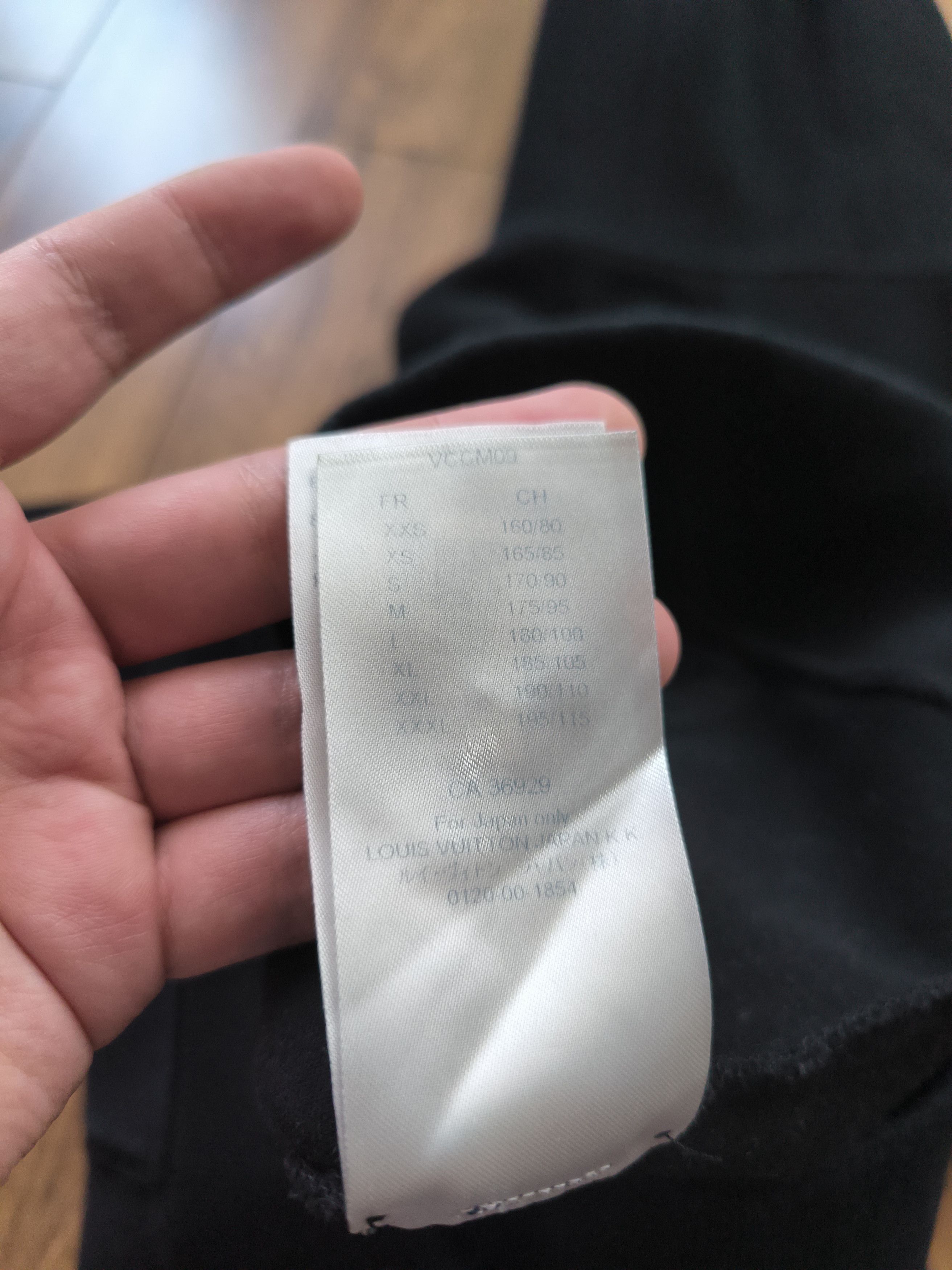 Louis Vuitton LV Double Face Travel Hoodie, S, very good condition minus Size US S / EU 44-46 / 1 - 11 Thumbnail