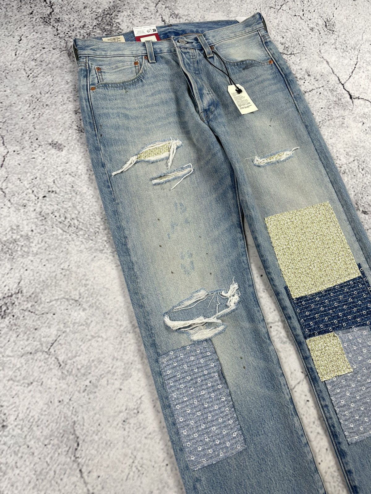 Levi's Levi’s 501 150th W32 L34 Destroyed Jeans Blue Straight Fit Size US 34 / EU 50 - 3 Thumbnail