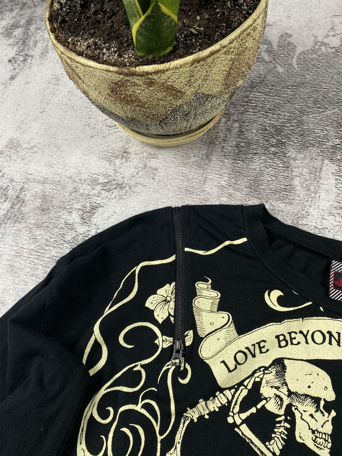 Band Tees Vintage Japanese Y2K Jaw Breaker Devil Skeleton Longsleeve Size US M / EU 48-50 / 2 - 6 Thumbnail