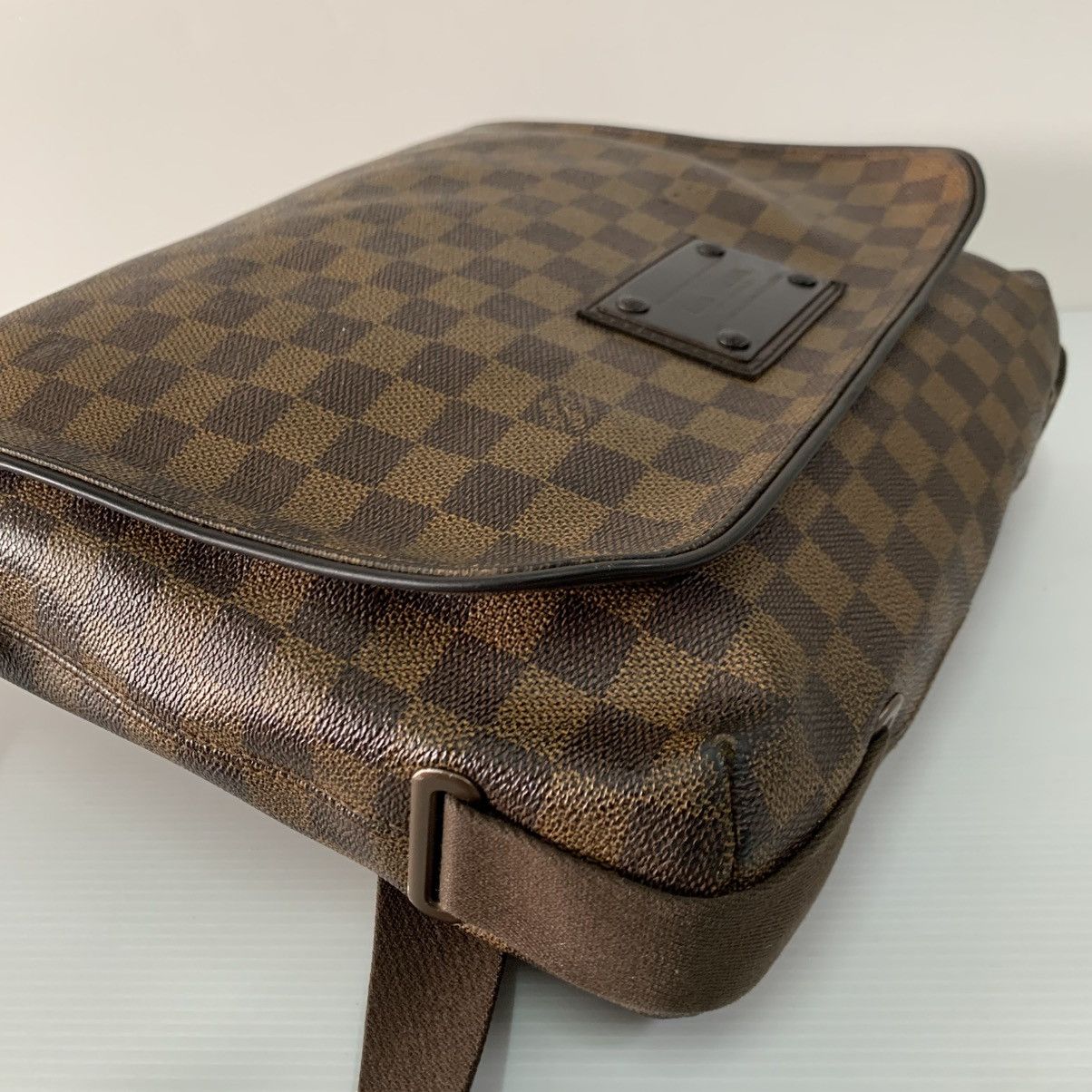 Louis Vuitton Louis Vuitton Damier Ebene Mesengger Size ONE SIZE - 7 Thumbnail