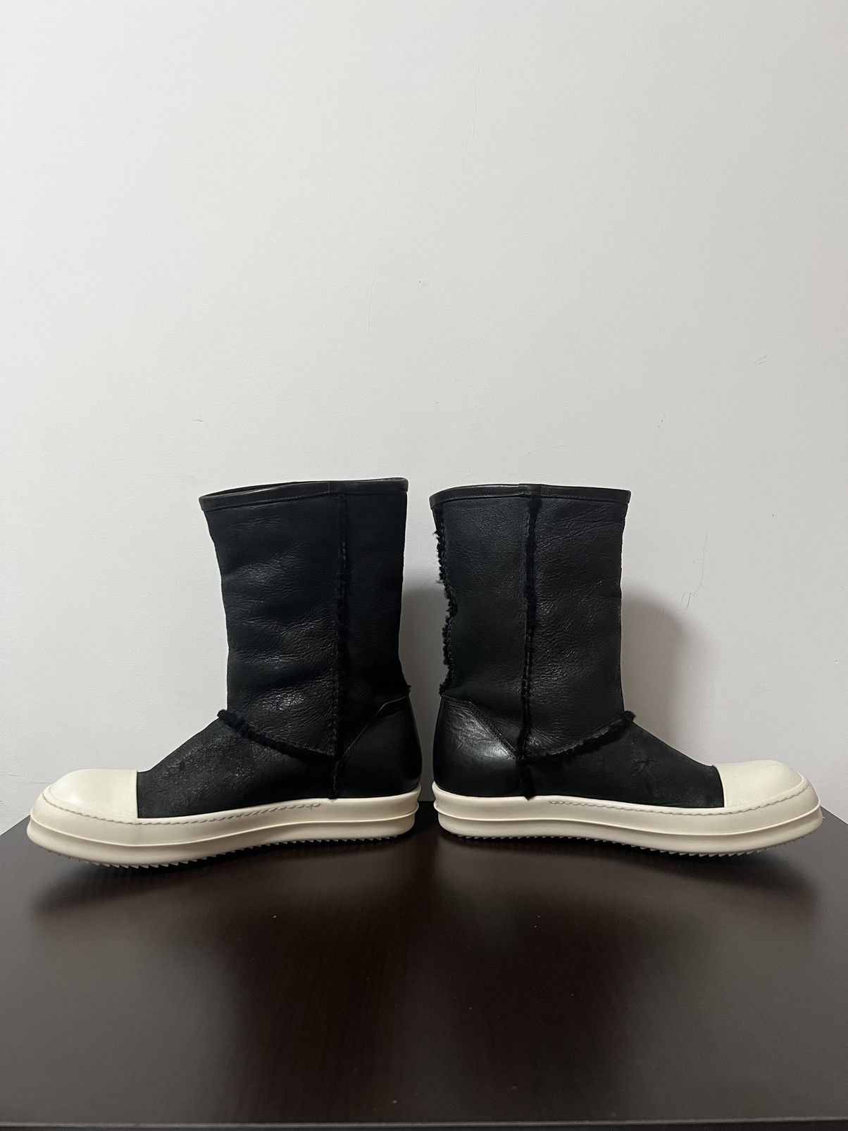 Rick Owens Rick Owens Shearling ugg ramones Boots Size US 7 / EU 40 - 7 Thumbnail