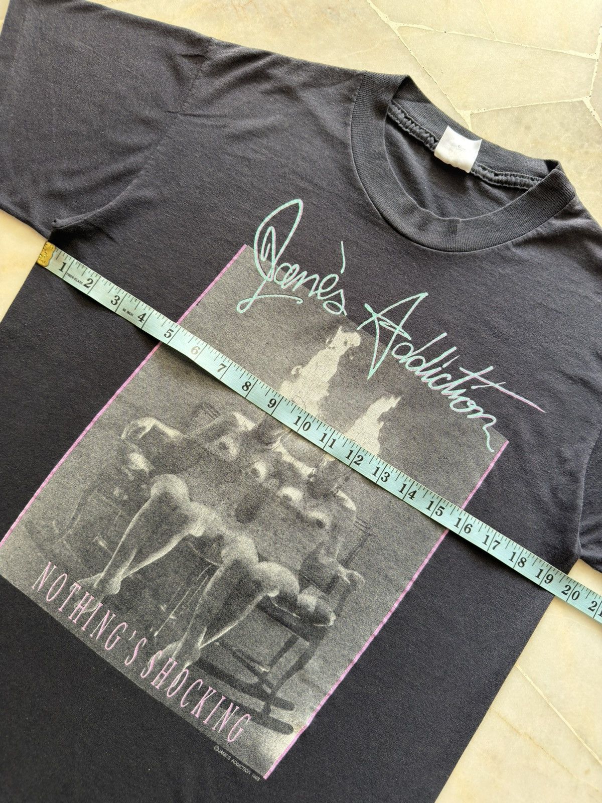 Band Tees VINTAGE ©️1988 JANES ADDICTION TEE,SHIRT Size US L / EU 52-54 / 3 - 9 Thumbnail