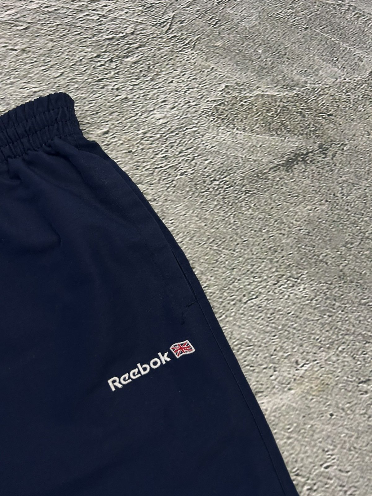Reebok × Vintage Reebok vintage track suit navy track pants nylon UK Size US XL / EU 56 / 4 - 9 Thumbnail