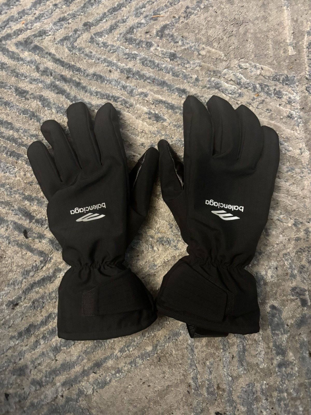 BALENCIAGA Adidas 手袋　正規品新品 バレンシアガ BALENCIAGA × adidas アディダス 23SS 手袋 グローブ