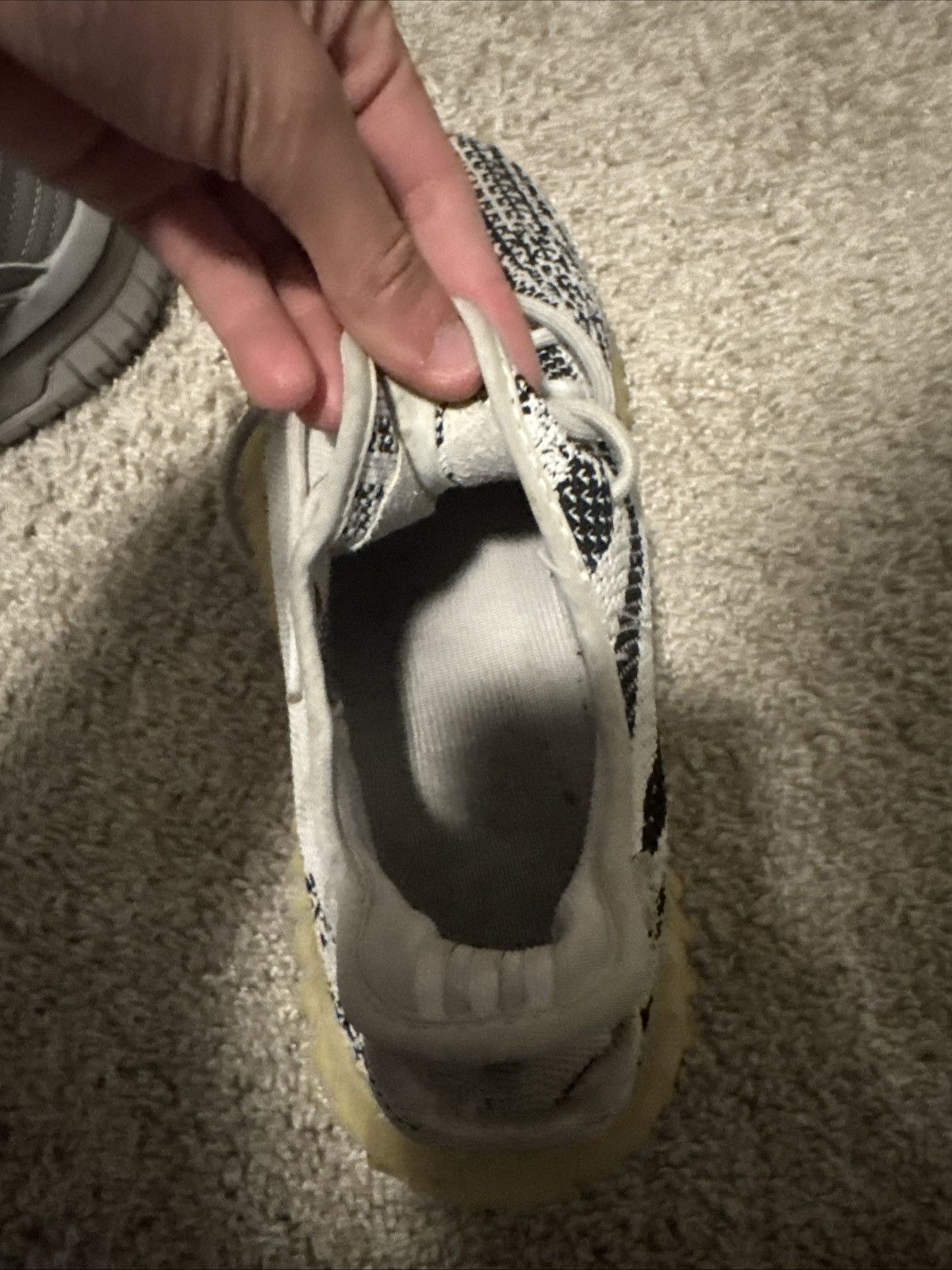 Kanye West × Yeezy YEEZY 350 V2 ZEBRA SIZE 10 Size US 10 / EU 43 - 4 Thumbnail
