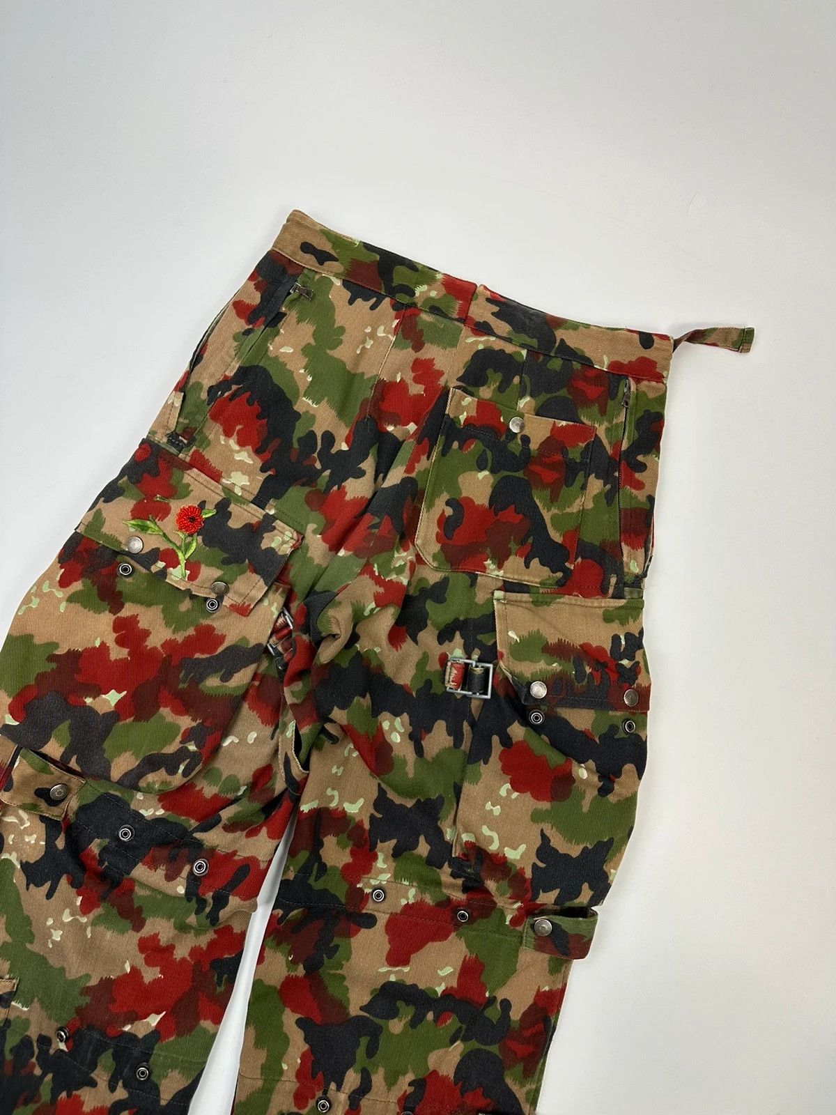 Dolce & Gabbana Dolce & Gabbana 90’s Sample Military Camo Cargo Pants Size US 31 - 5 Thumbnail