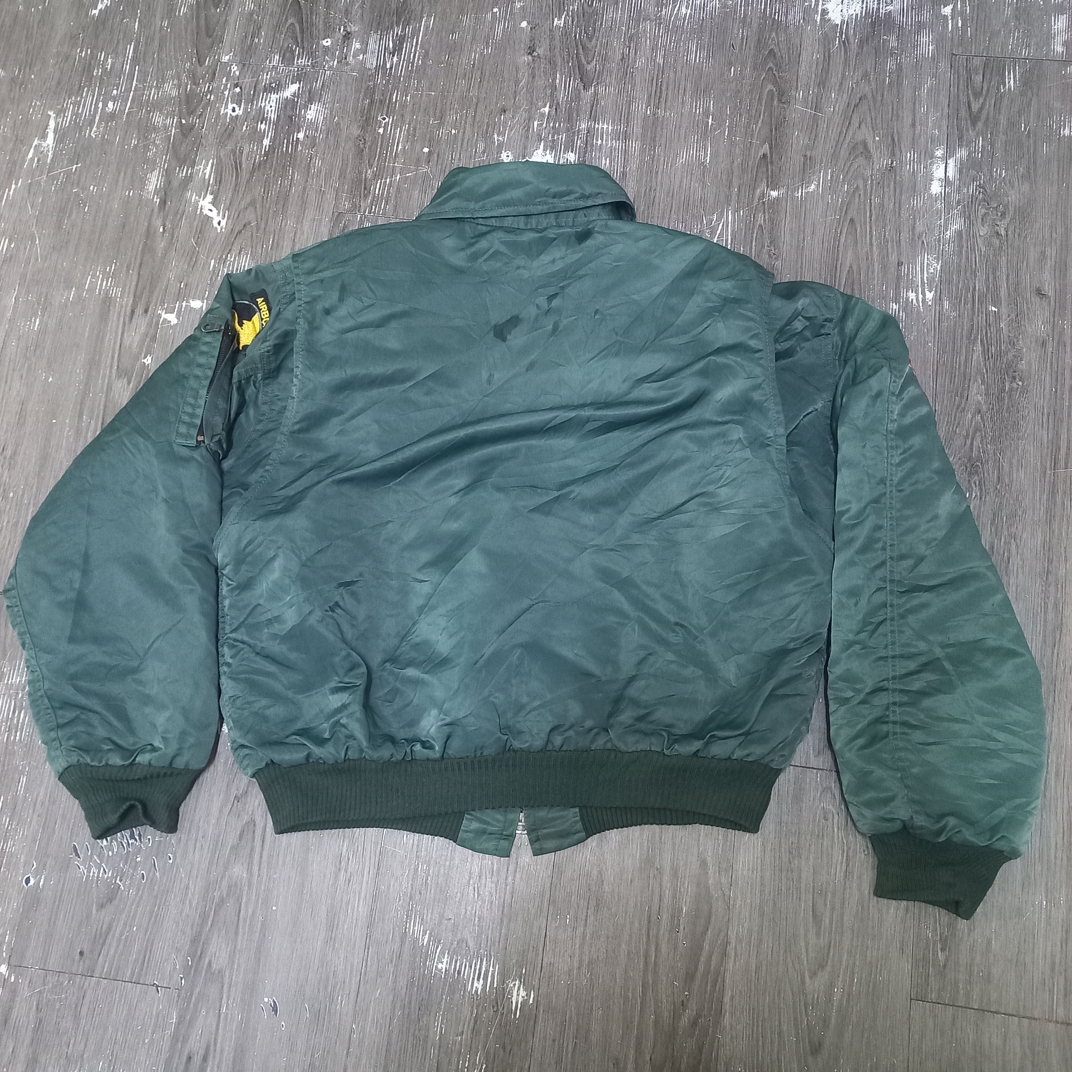 Alpha Industries × Vintage Vintage alpha industries bomber jackets Size US M / EU 48-50 / 2 - 7 Thumbnail